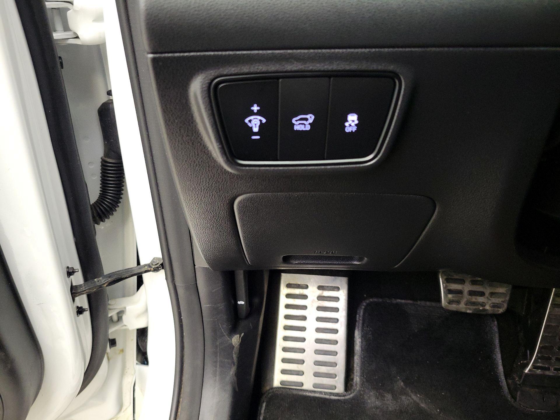 Thumbnail: 2022 Hyundai Tucson - 13