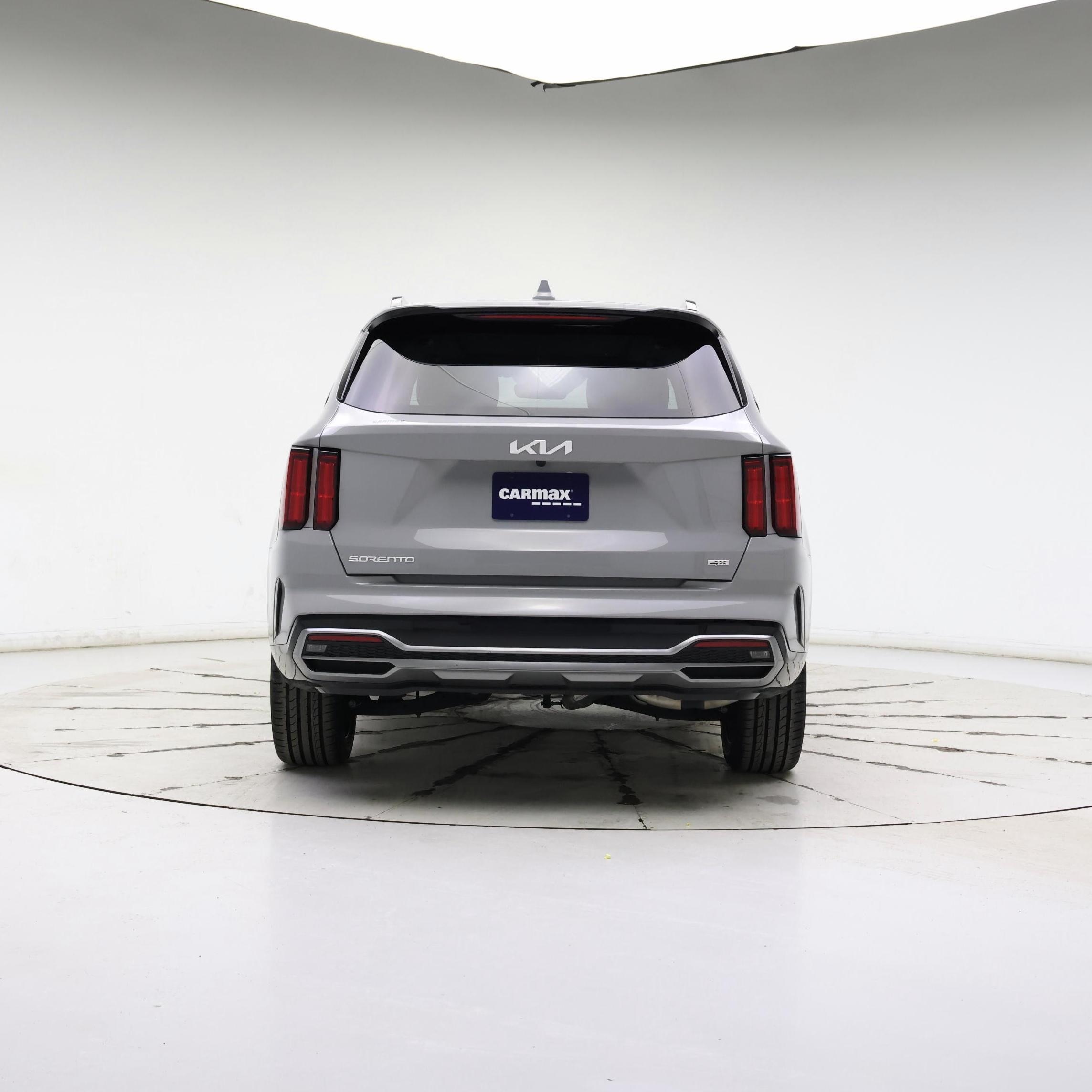 Thumbnail: 2023 Kia Sorento - 6