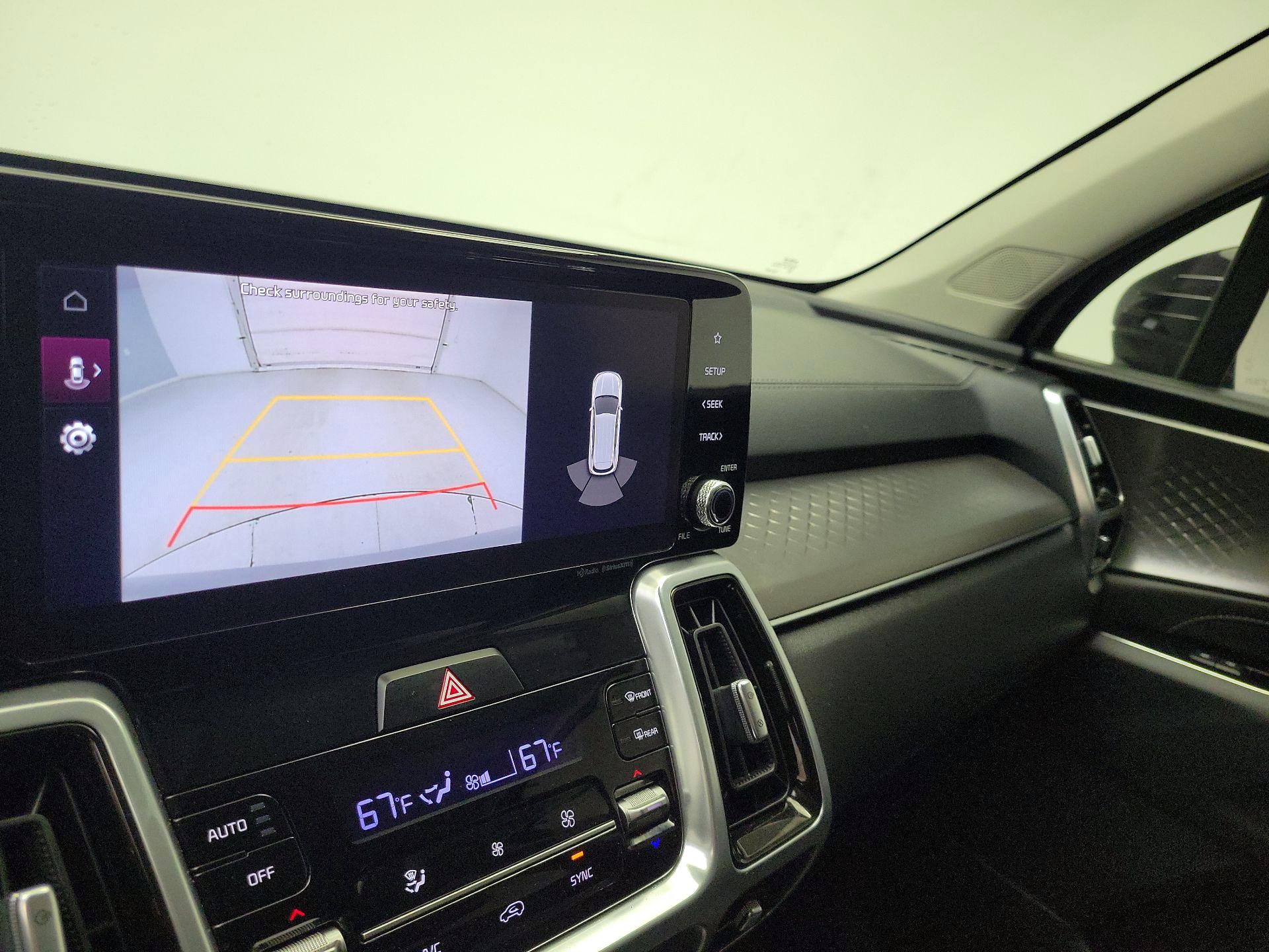 Thumbnail: 2022 Kia Sorento - 15