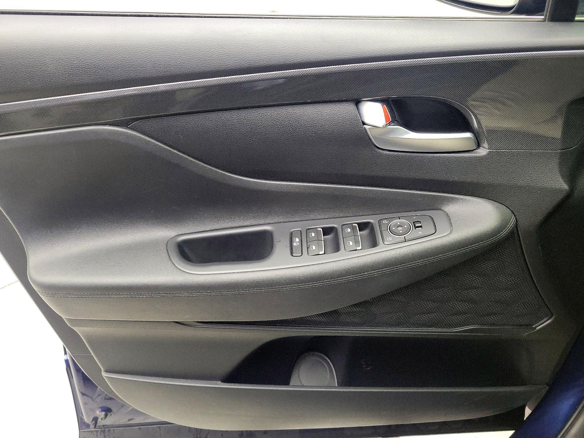 Thumbnail: 2023 Hyundai Santa Fe - 12