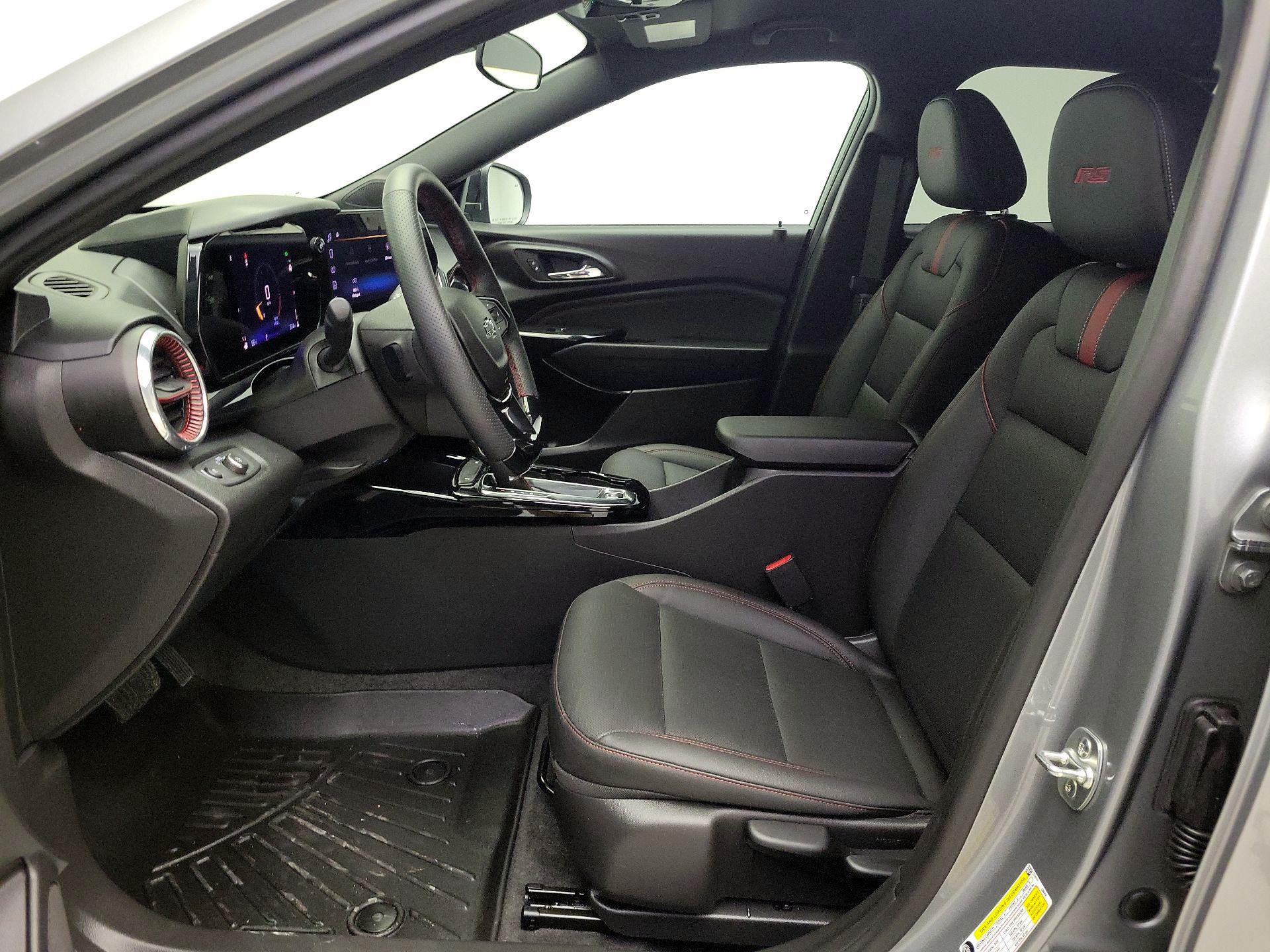 Thumbnail: 2025 Chevrolet Trax - 11