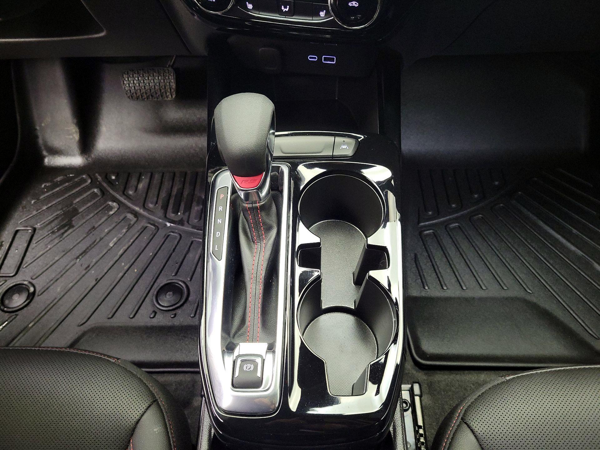 Thumbnail: 2025 Chevrolet Trax - 17