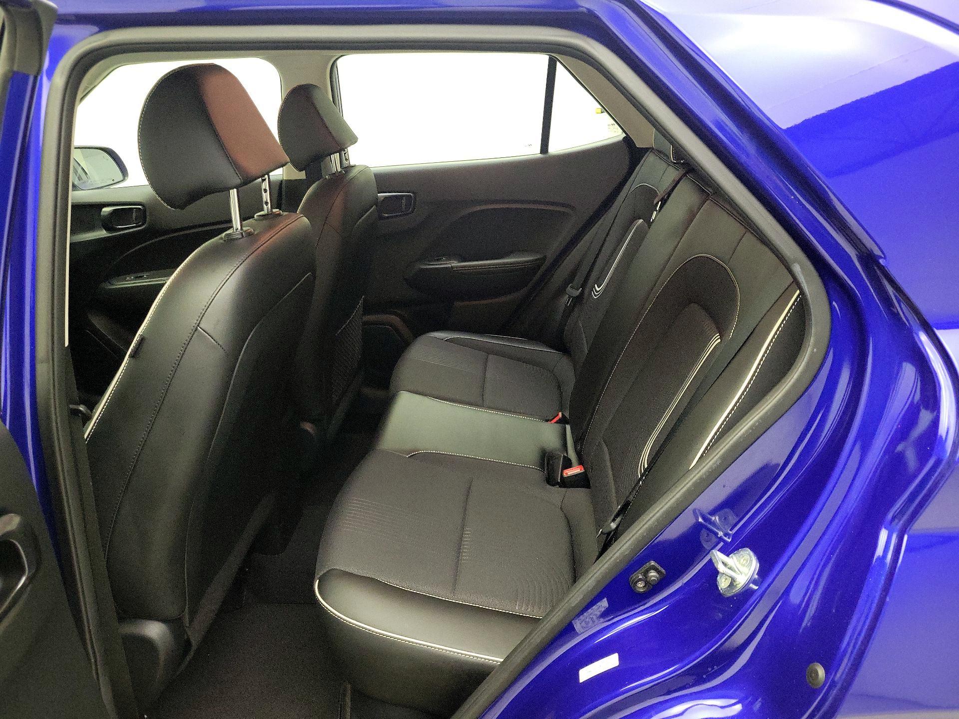 Thumbnail: 2022 Hyundai Venue - 20