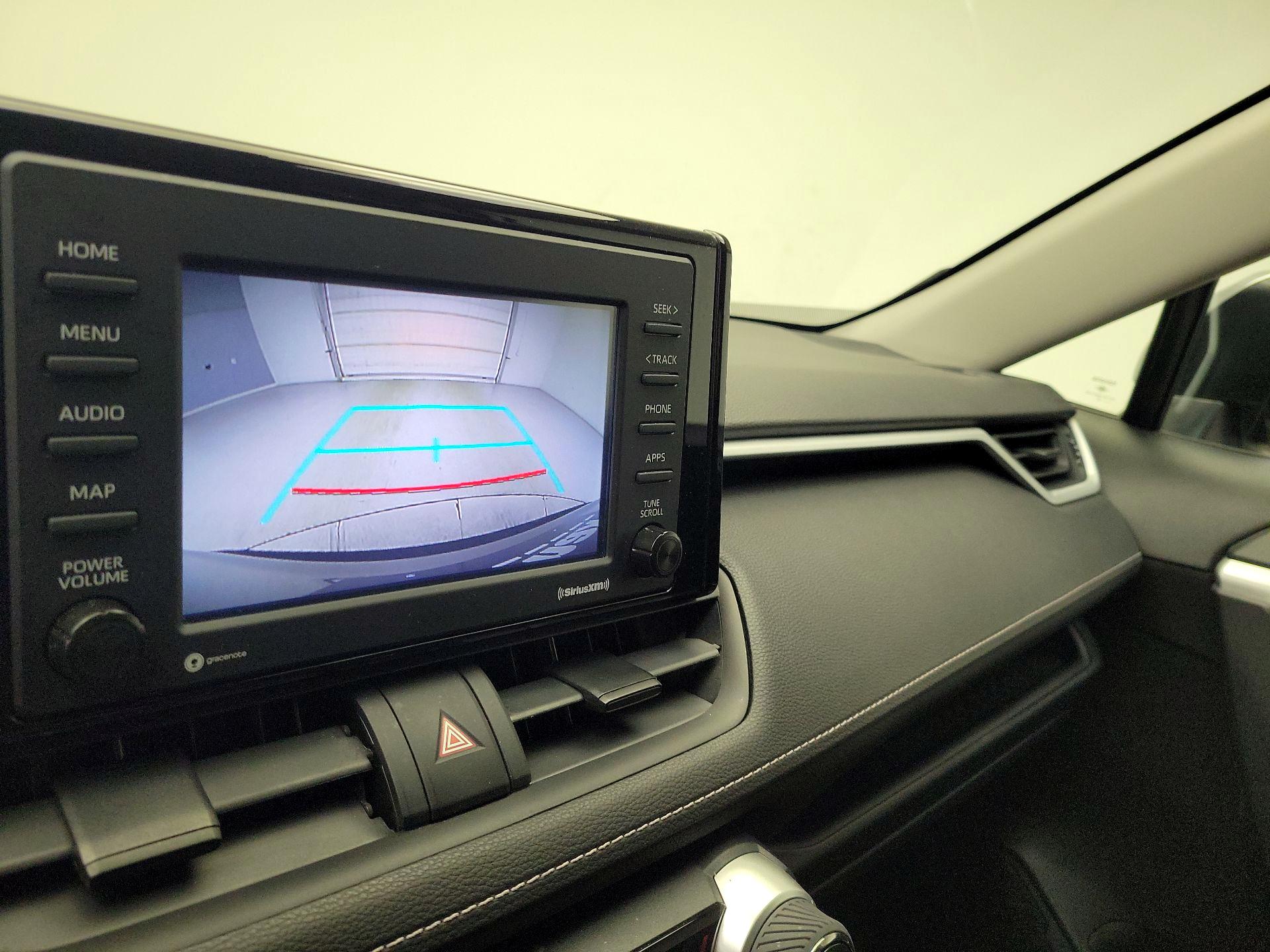 Thumbnail: 2020 Toyota RAV4 - 14