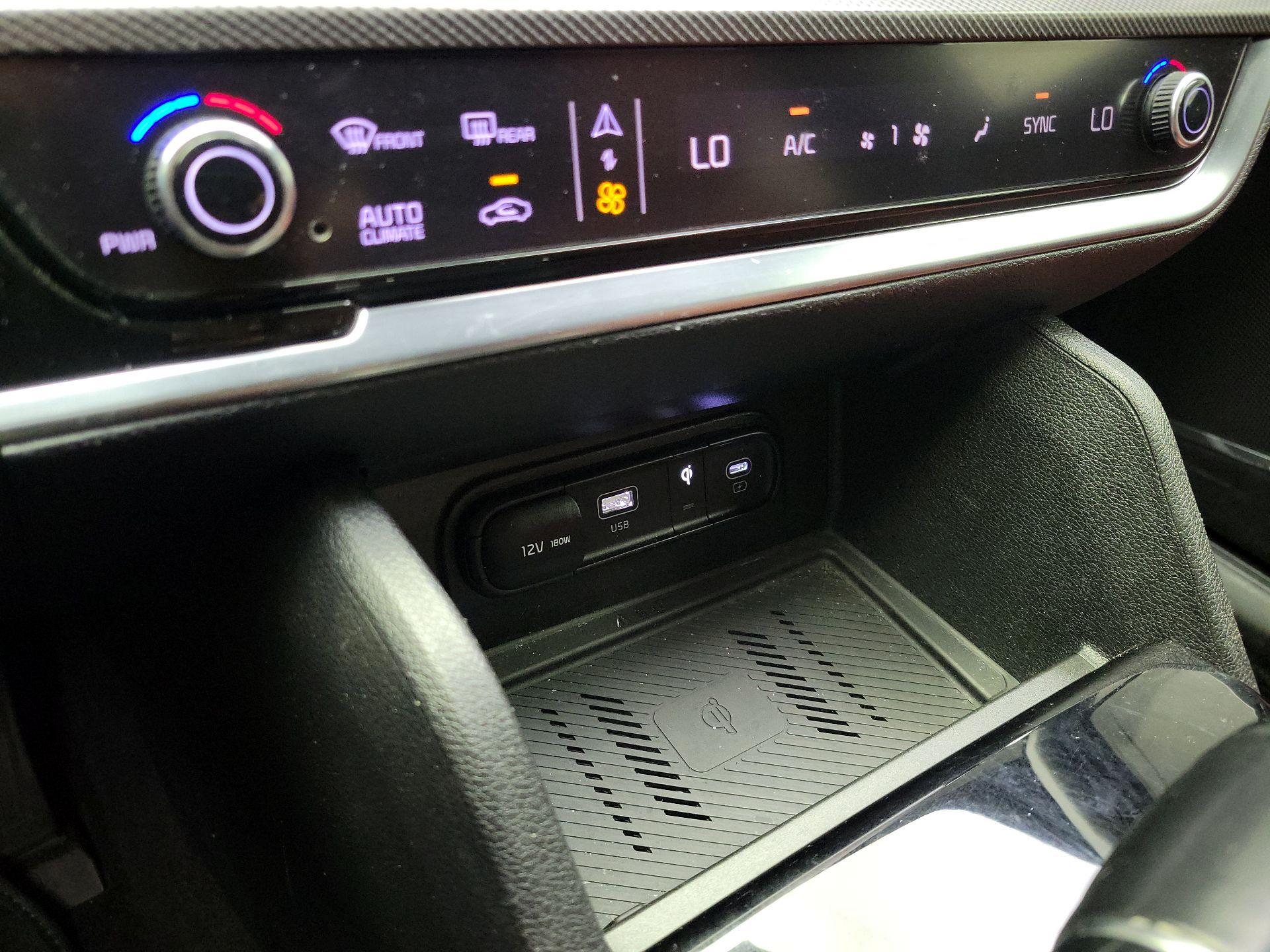 Thumbnail: 2024 Kia Sportage - 17