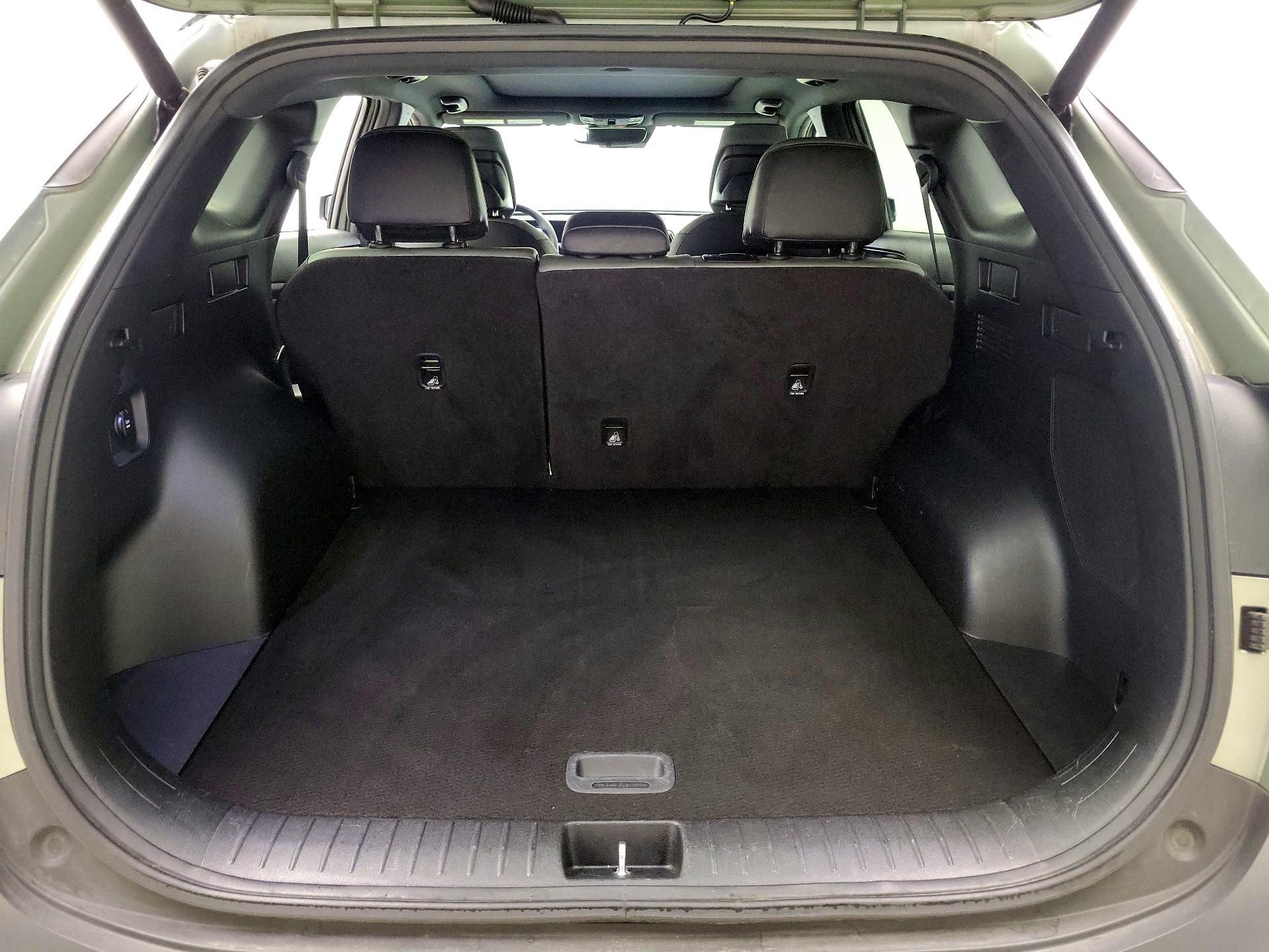 Thumbnail: 2023 Kia Sportage - 20