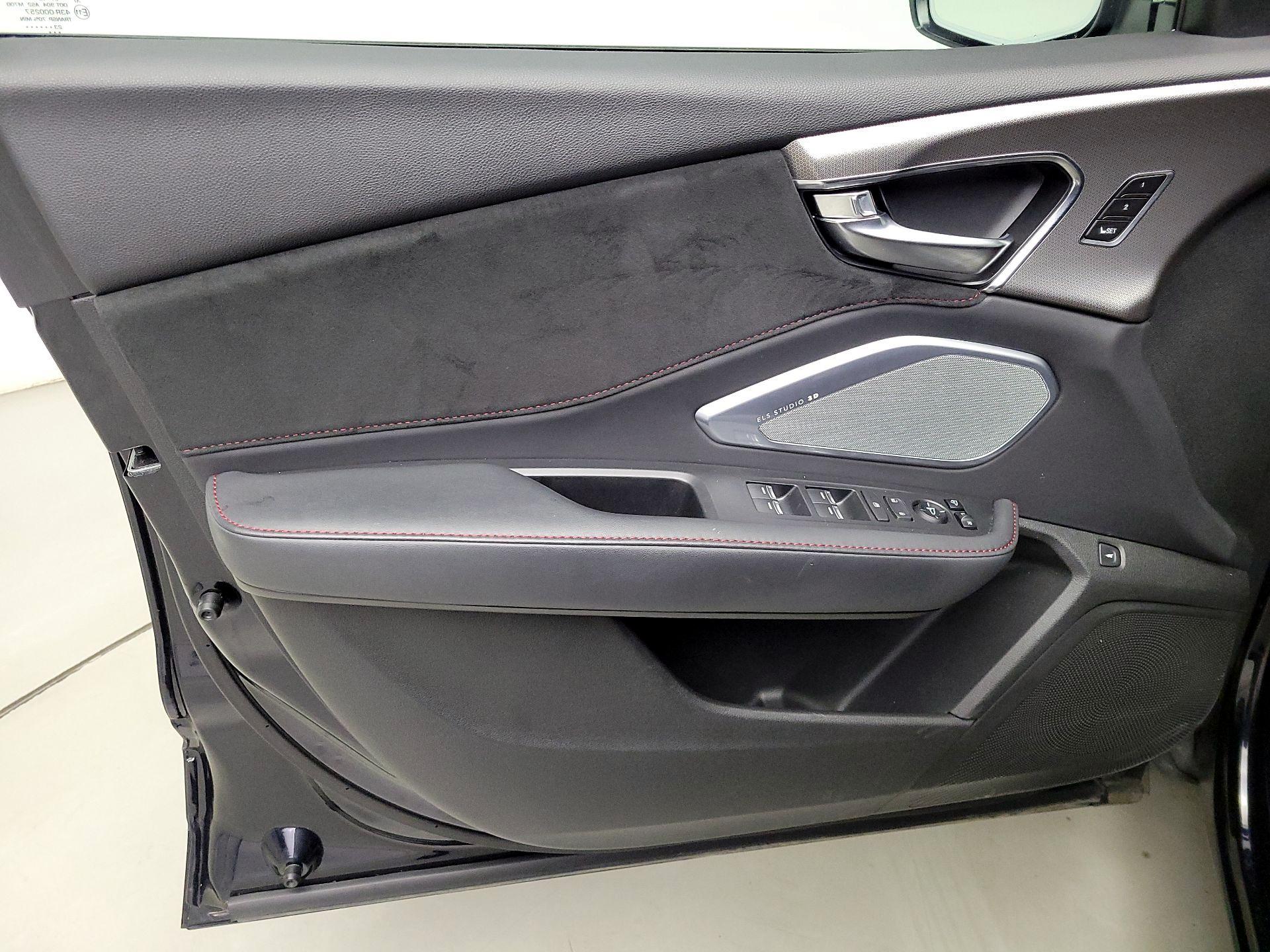 Thumbnail: 2023 Acura RDX - 12