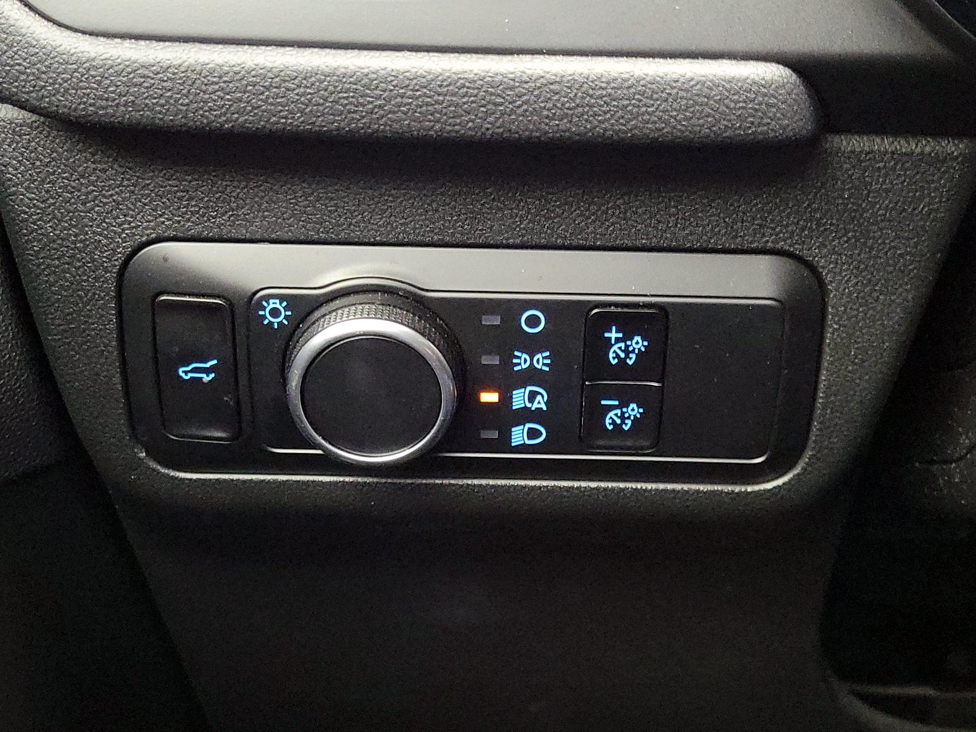 Thumbnail: 2023 Ford Escape - 13