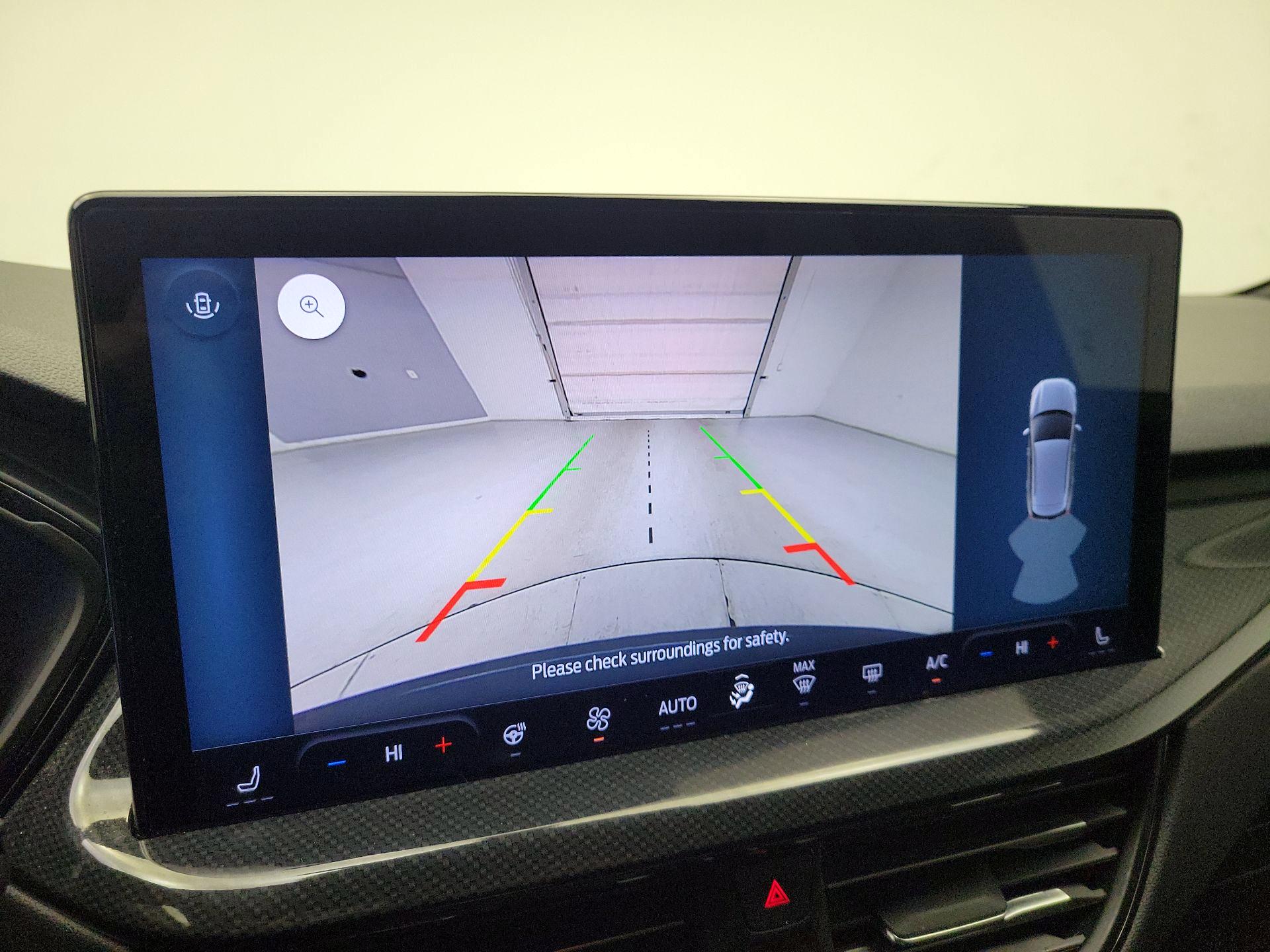 Thumbnail: 2023 Ford Escape - 15