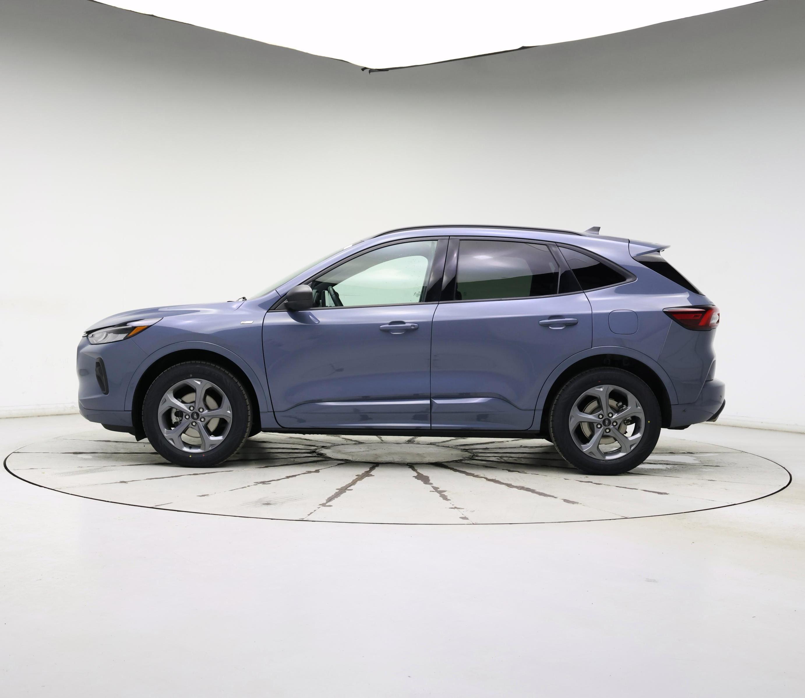 Thumbnail: 2023 Ford Escape - 3