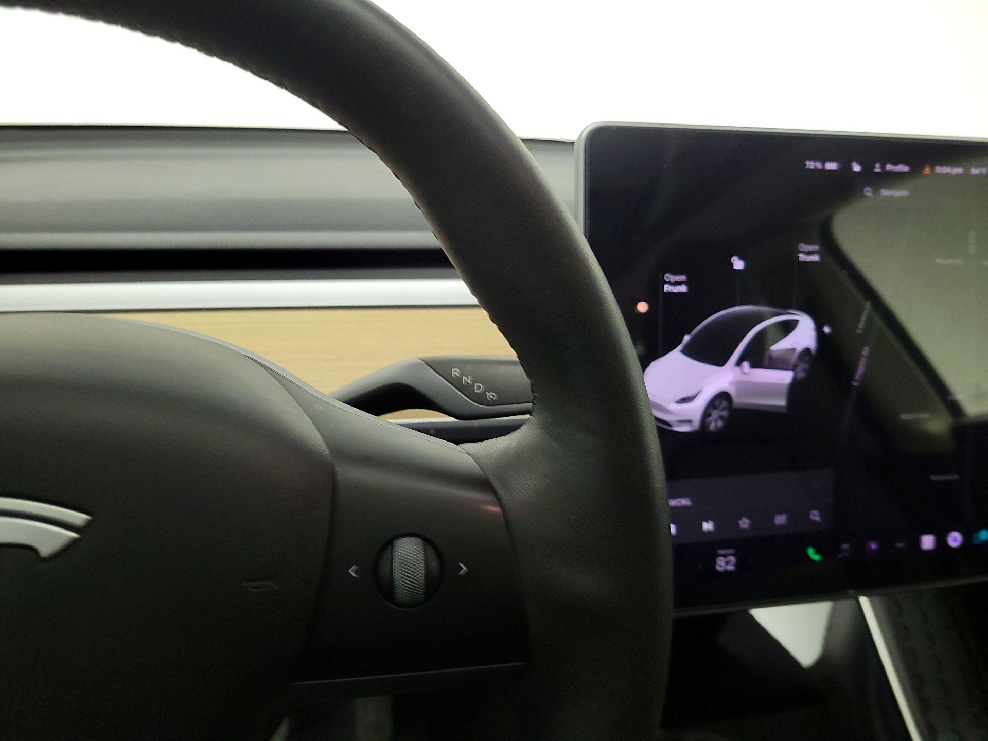 Thumbnail: 2021 Tesla Model Y - 17