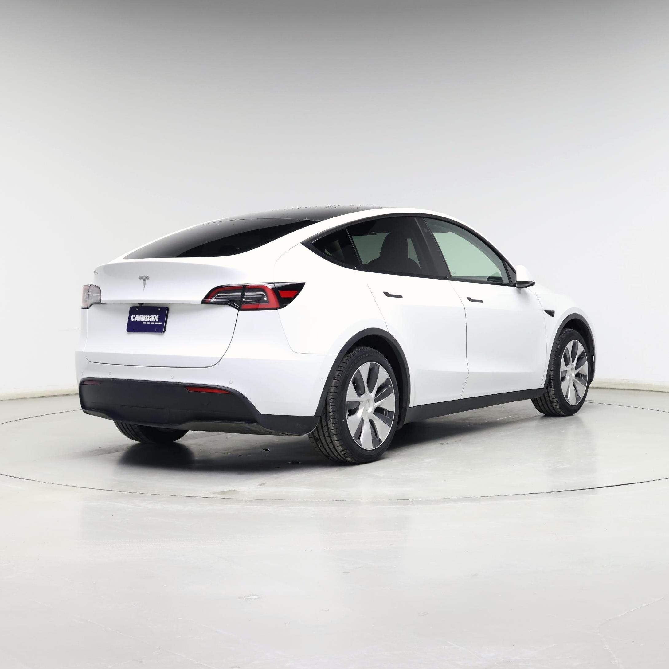 Thumbnail: 2021 Tesla Model Y - 8