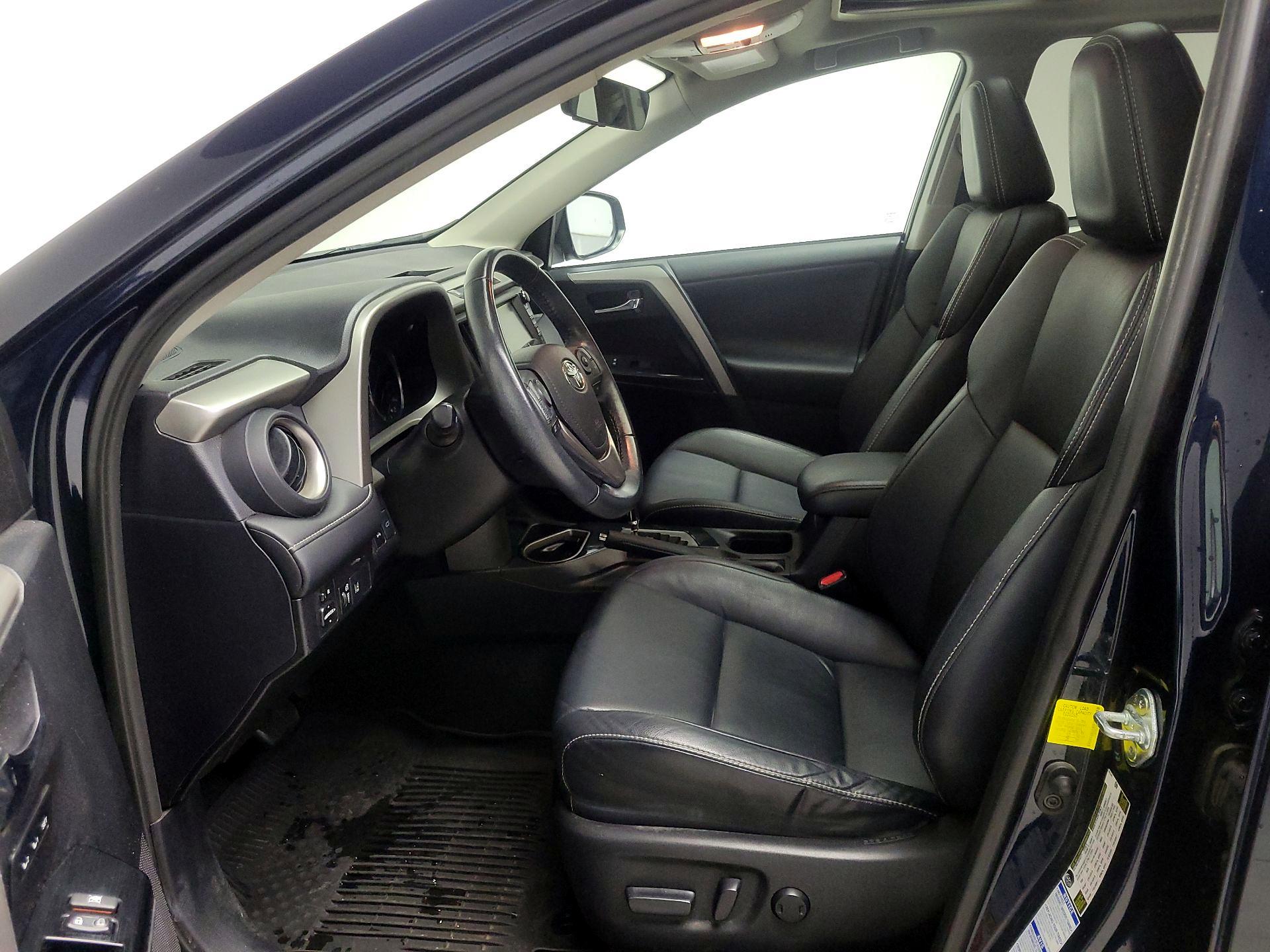 Thumbnail: 2017 Toyota RAV4 - 11