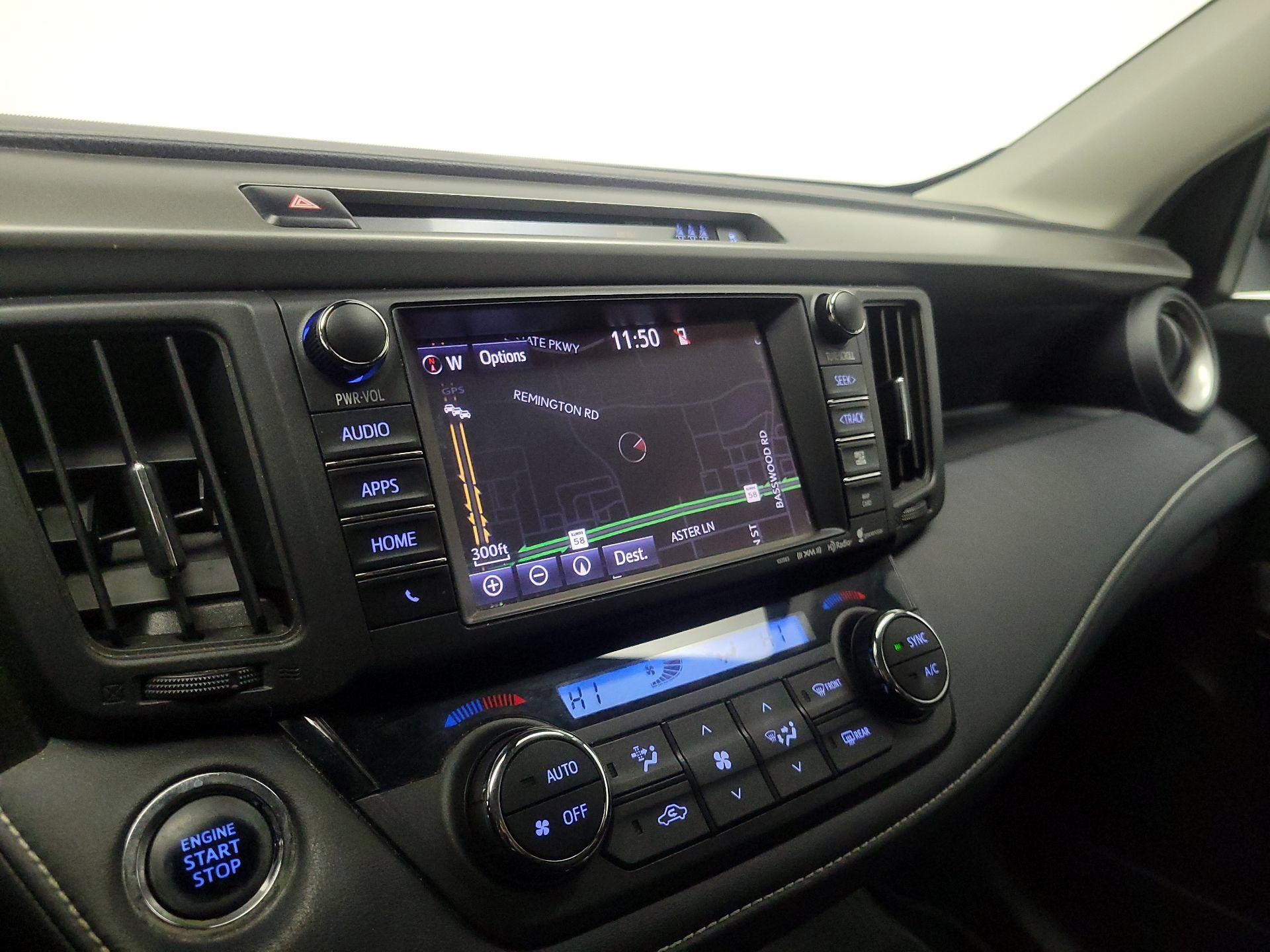 Thumbnail: 2017 Toyota RAV4 - 14