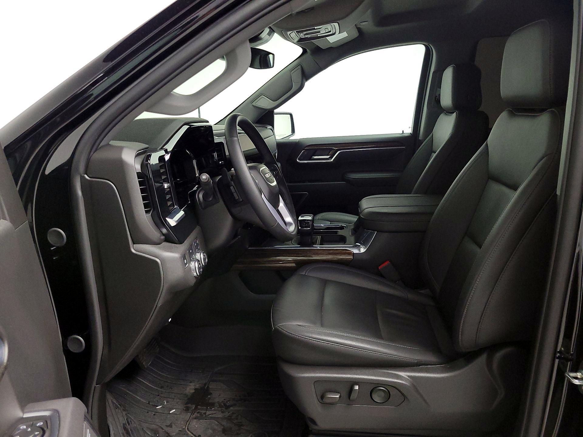 Thumbnail: 2025 GMC Sierra 1500 - 11