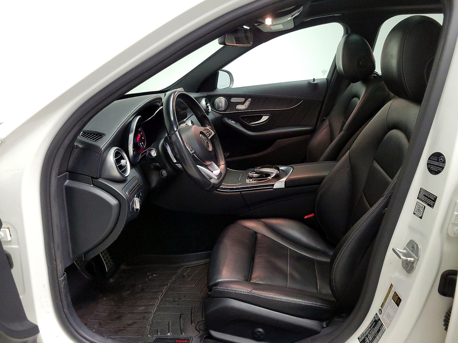 Thumbnail: 2015 Mercedes-Benz C-Class - 11