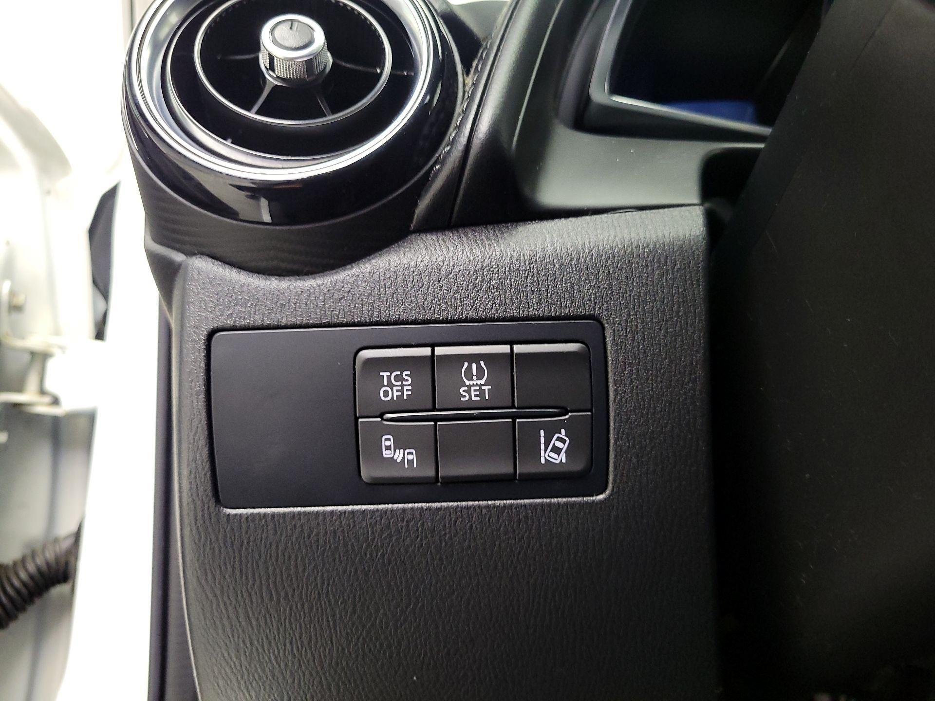 Thumbnail: 2016 Mazda CX-3 - 13