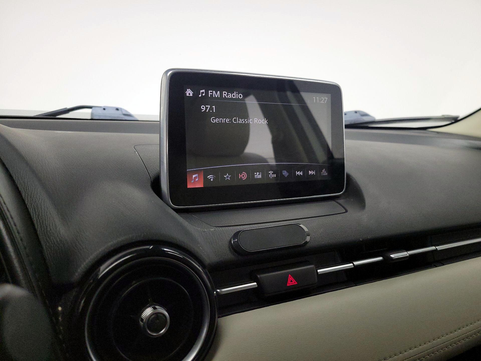 Thumbnail: 2016 Mazda CX-3 - 16