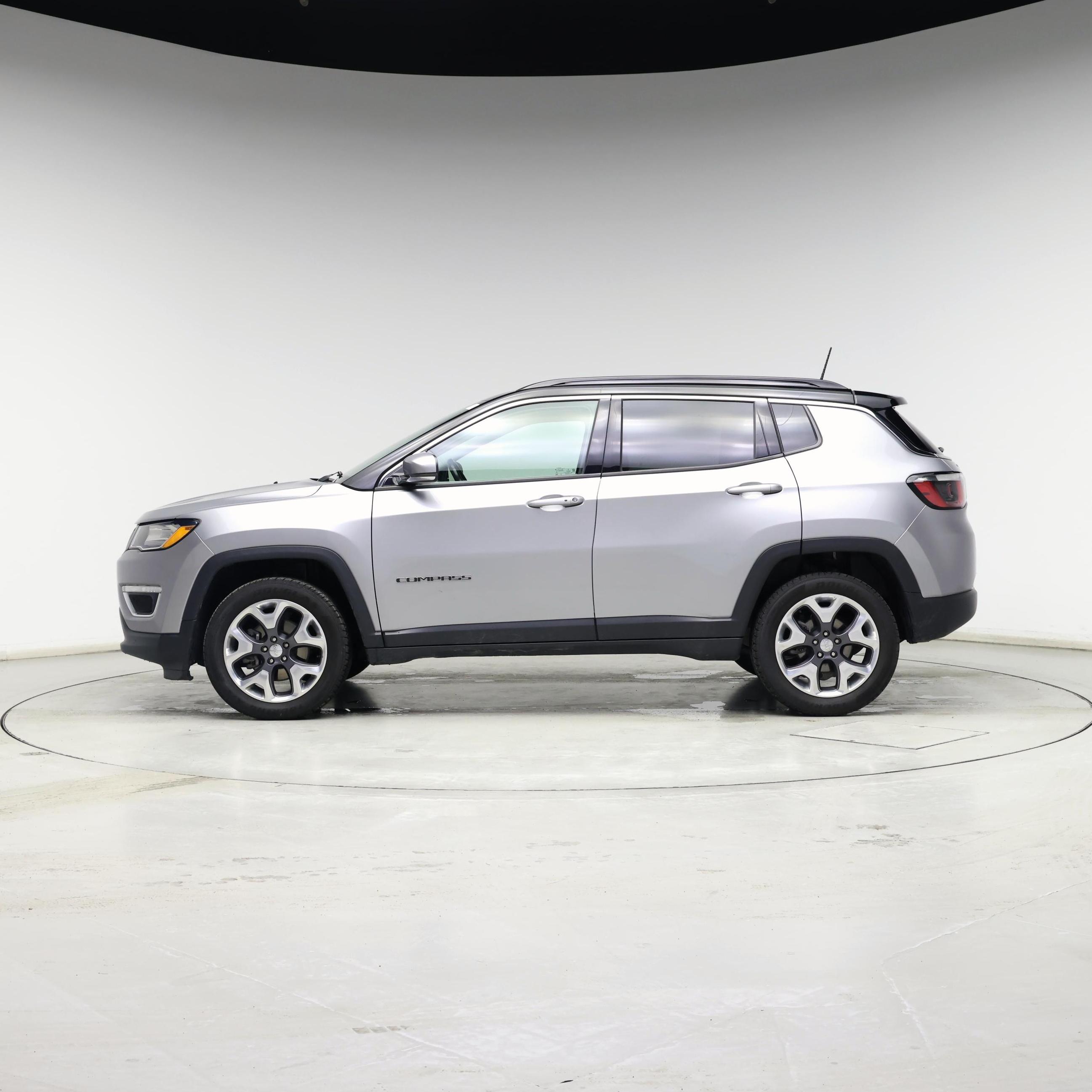 Thumbnail: 2020 Jeep Compass - 3