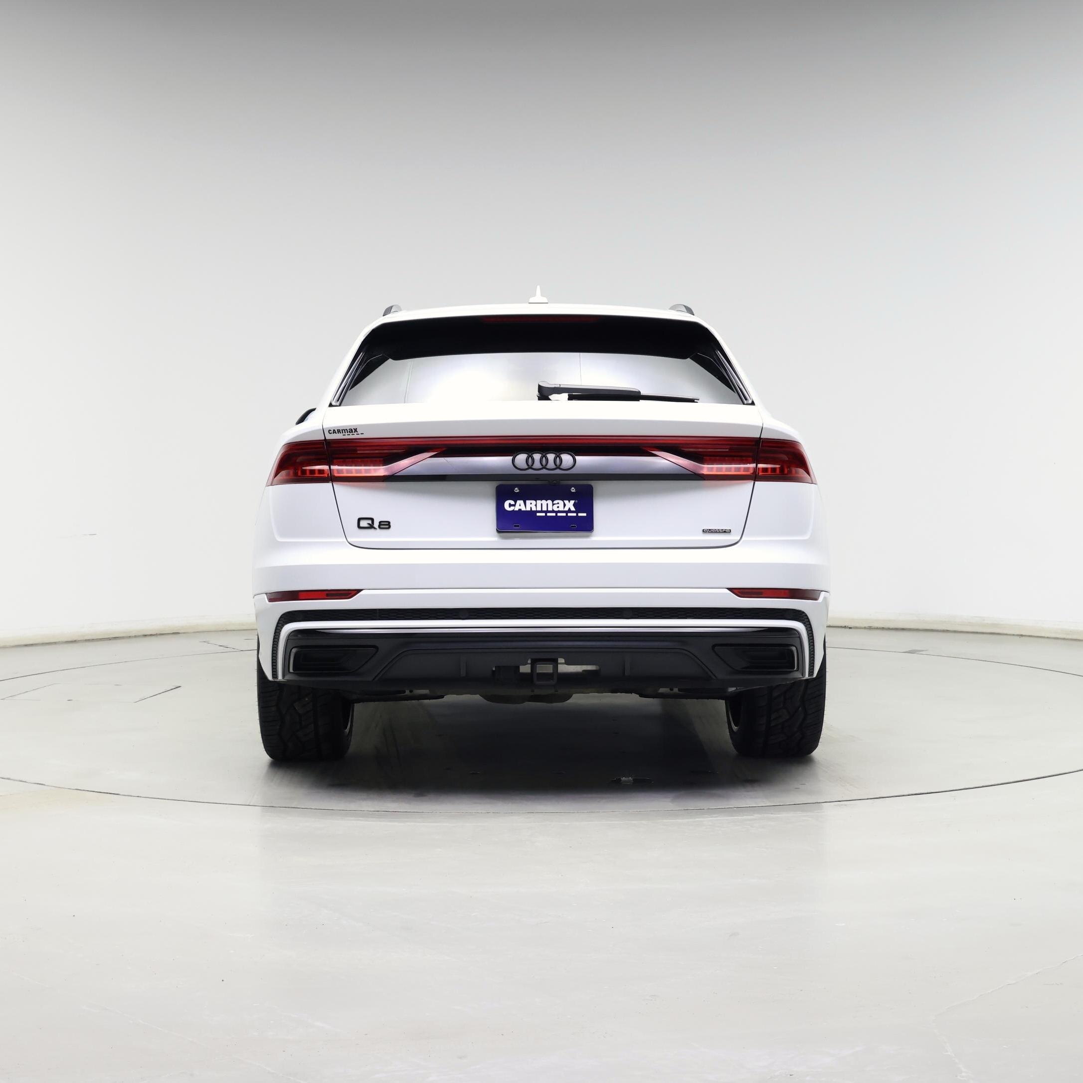 Thumbnail: 2021 Audi Q8 - 6