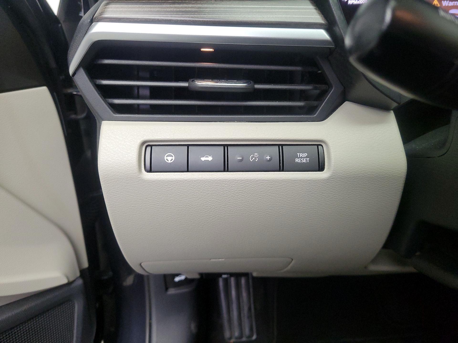 Thumbnail: 2019 Nissan Altima - 13