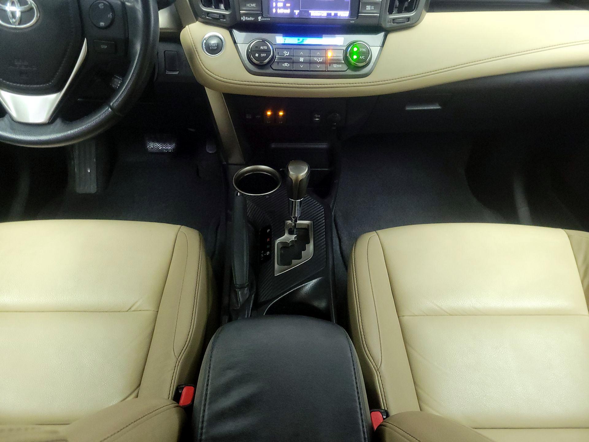 Thumbnail: 2014 Toyota RAV4 - 18