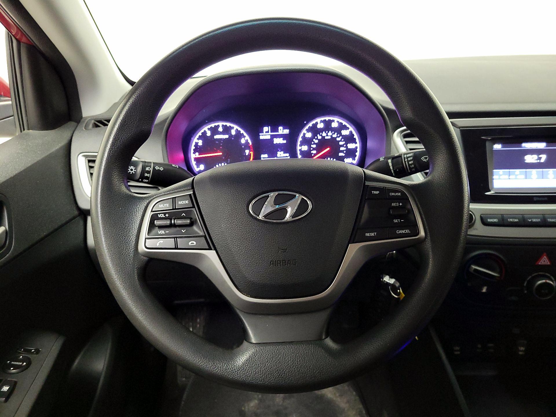 Thumbnail: 2018 Hyundai Accent - 10