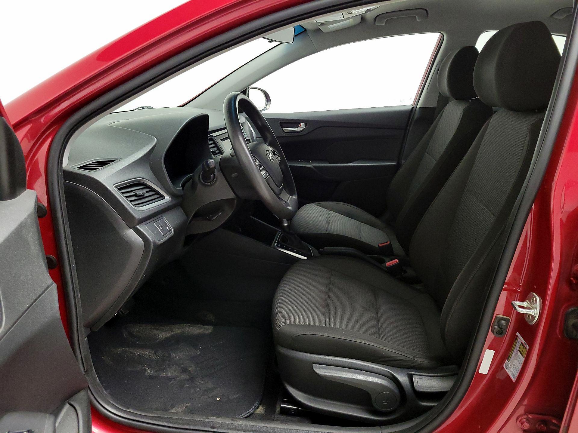 Thumbnail: 2018 Hyundai Accent - 11