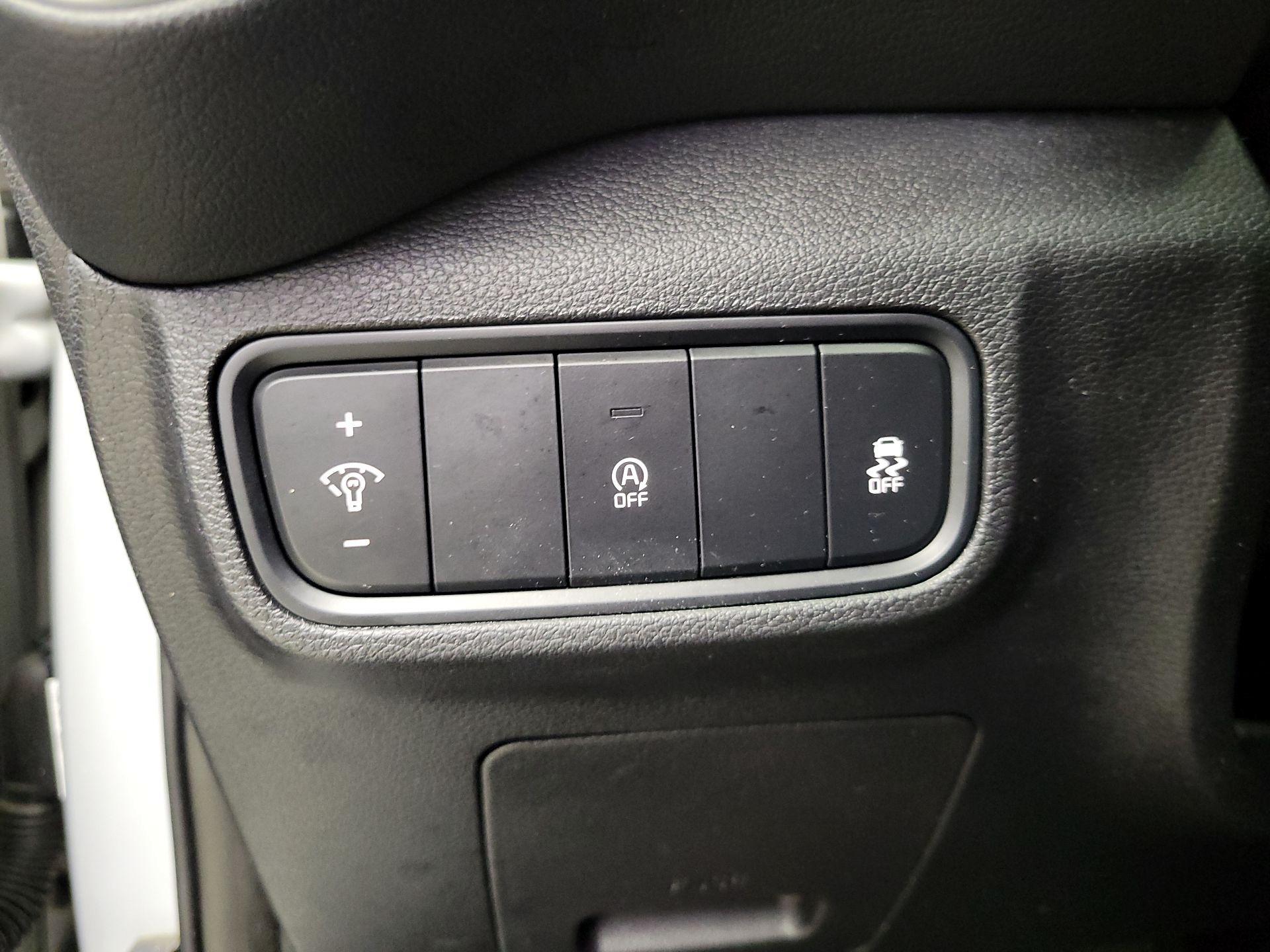 Thumbnail: 2020 Kia Soul - 13