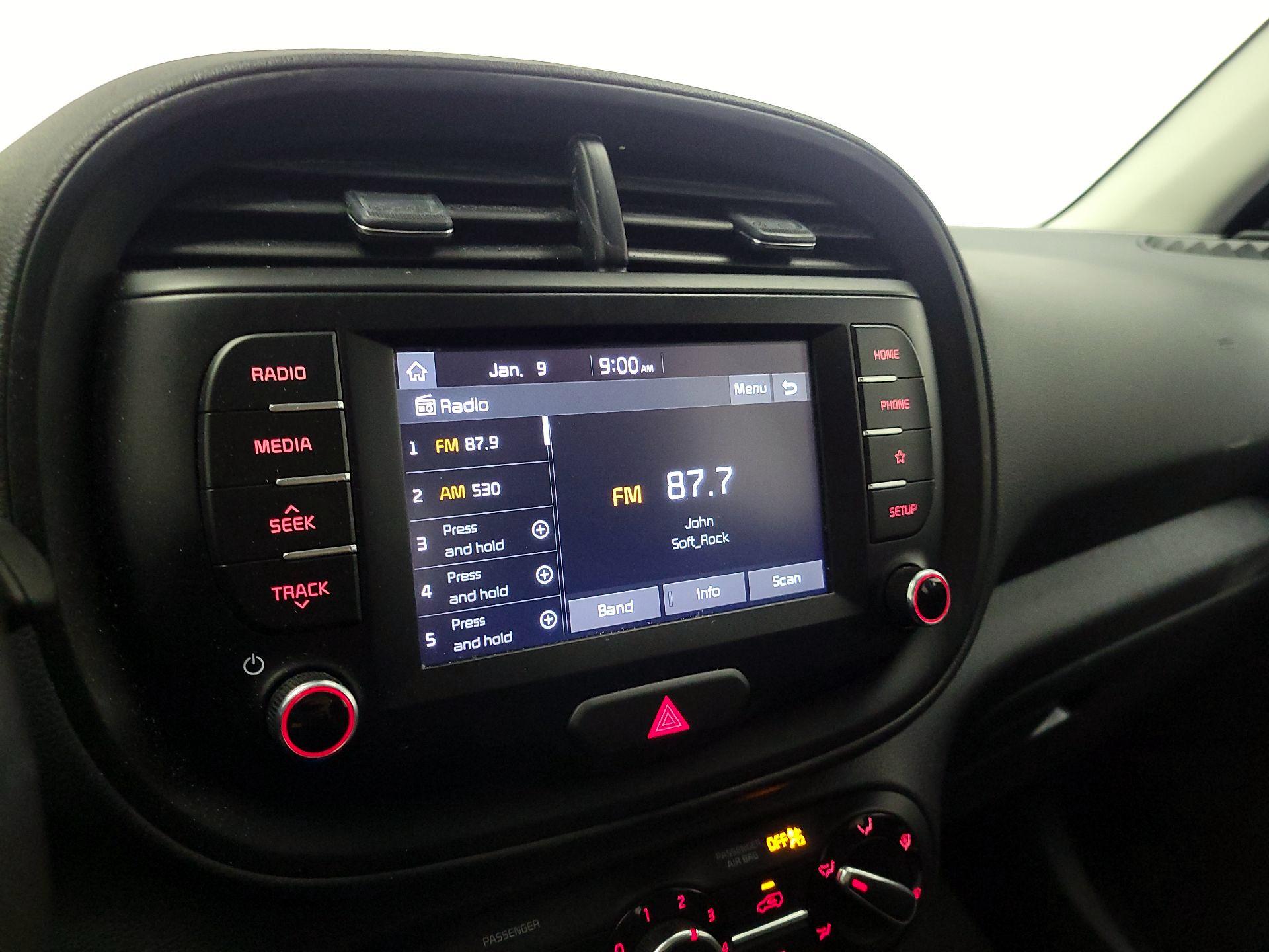 Thumbnail: 2020 Kia Soul - 15