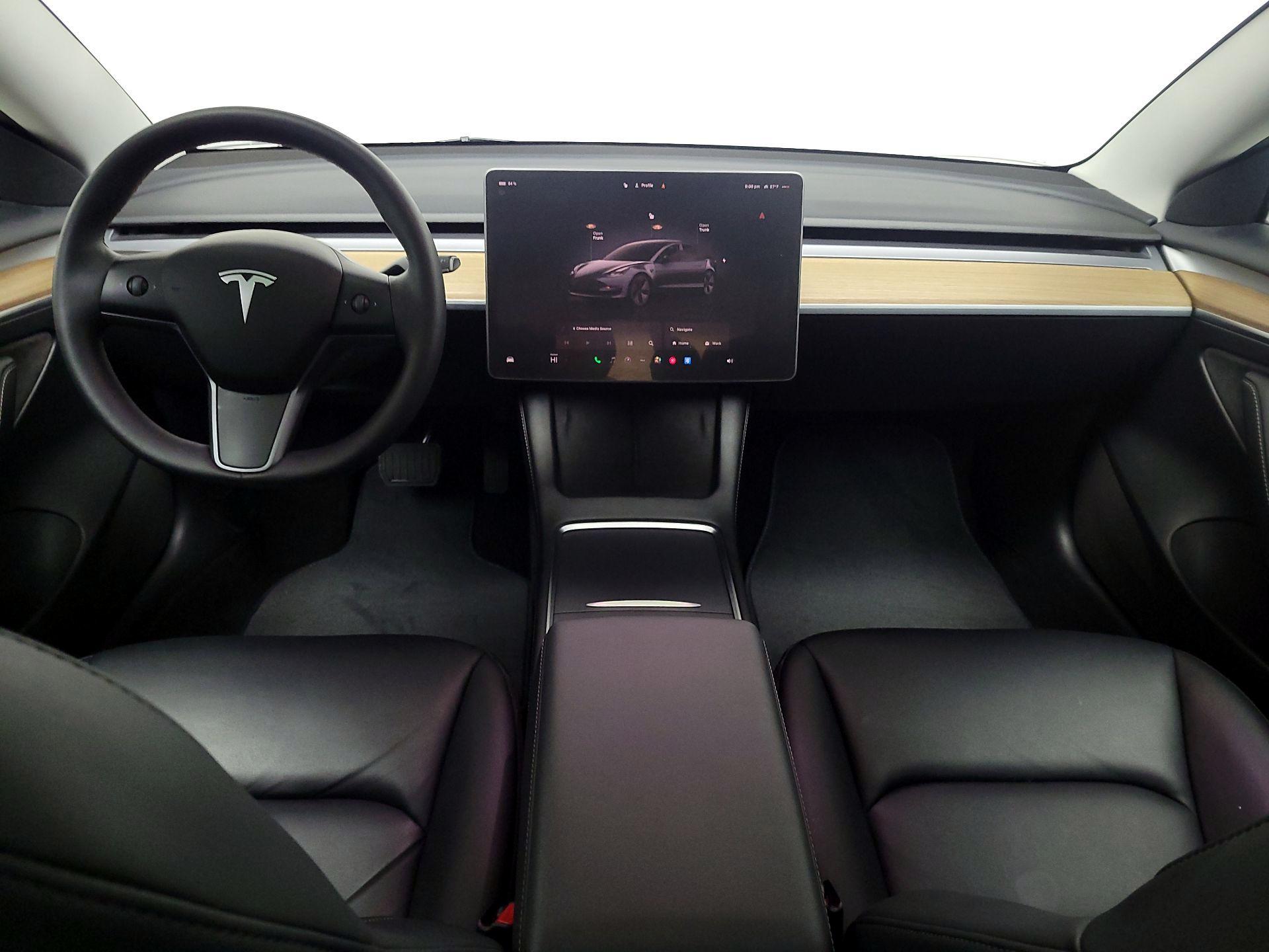 Thumbnail: 2023 Tesla Model 3 - 9