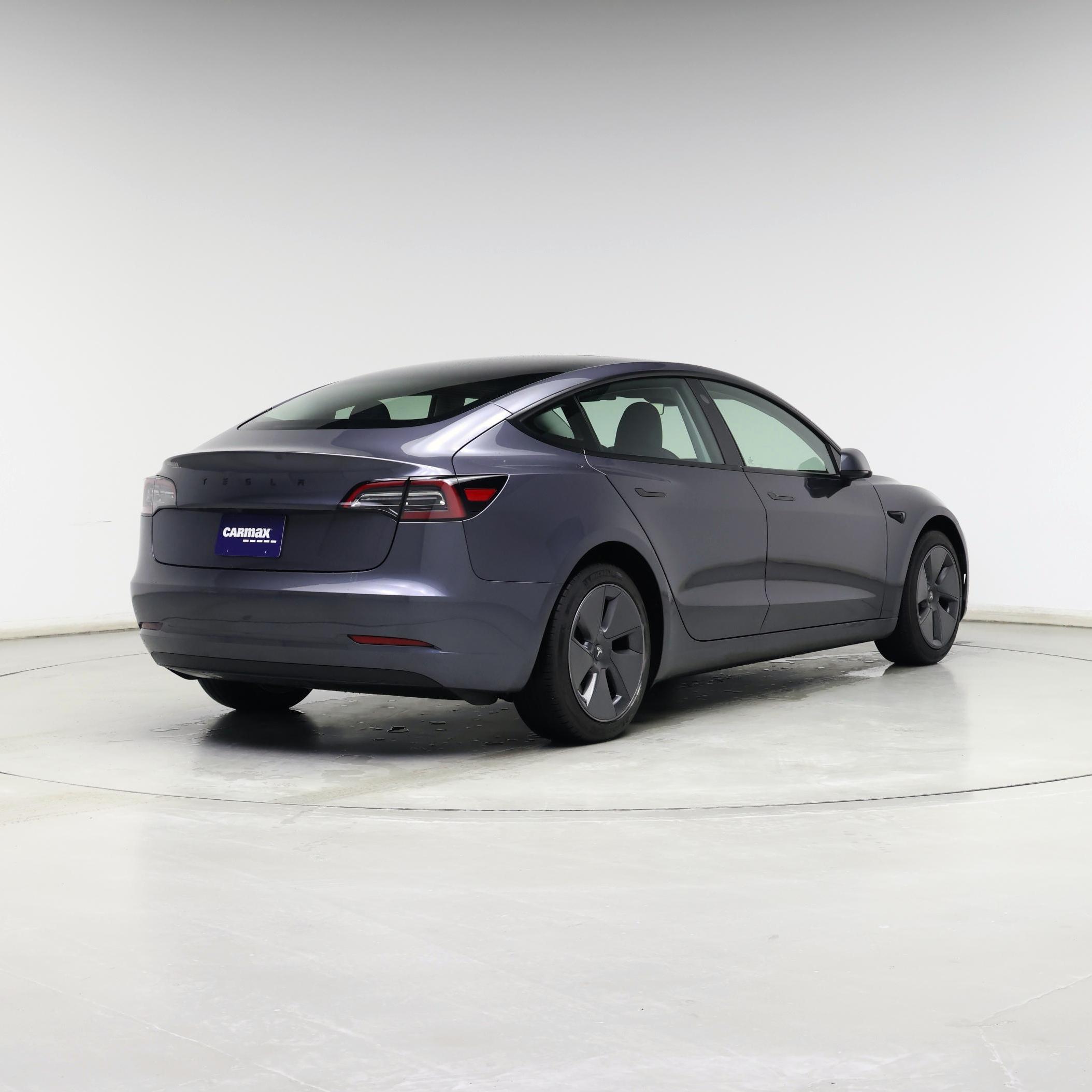 Thumbnail: 2023 Tesla Model 3 - 8