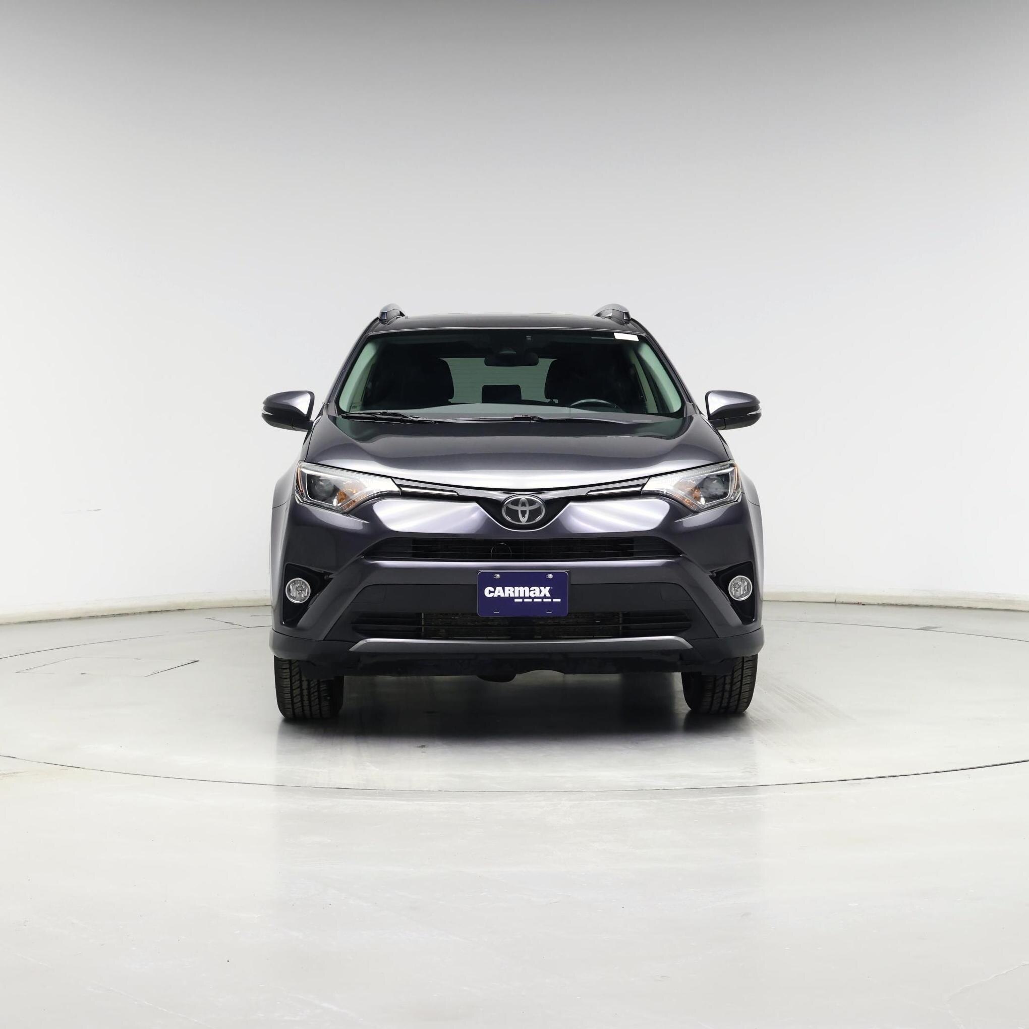 Thumbnail: 2017 Toyota RAV4 - 5
