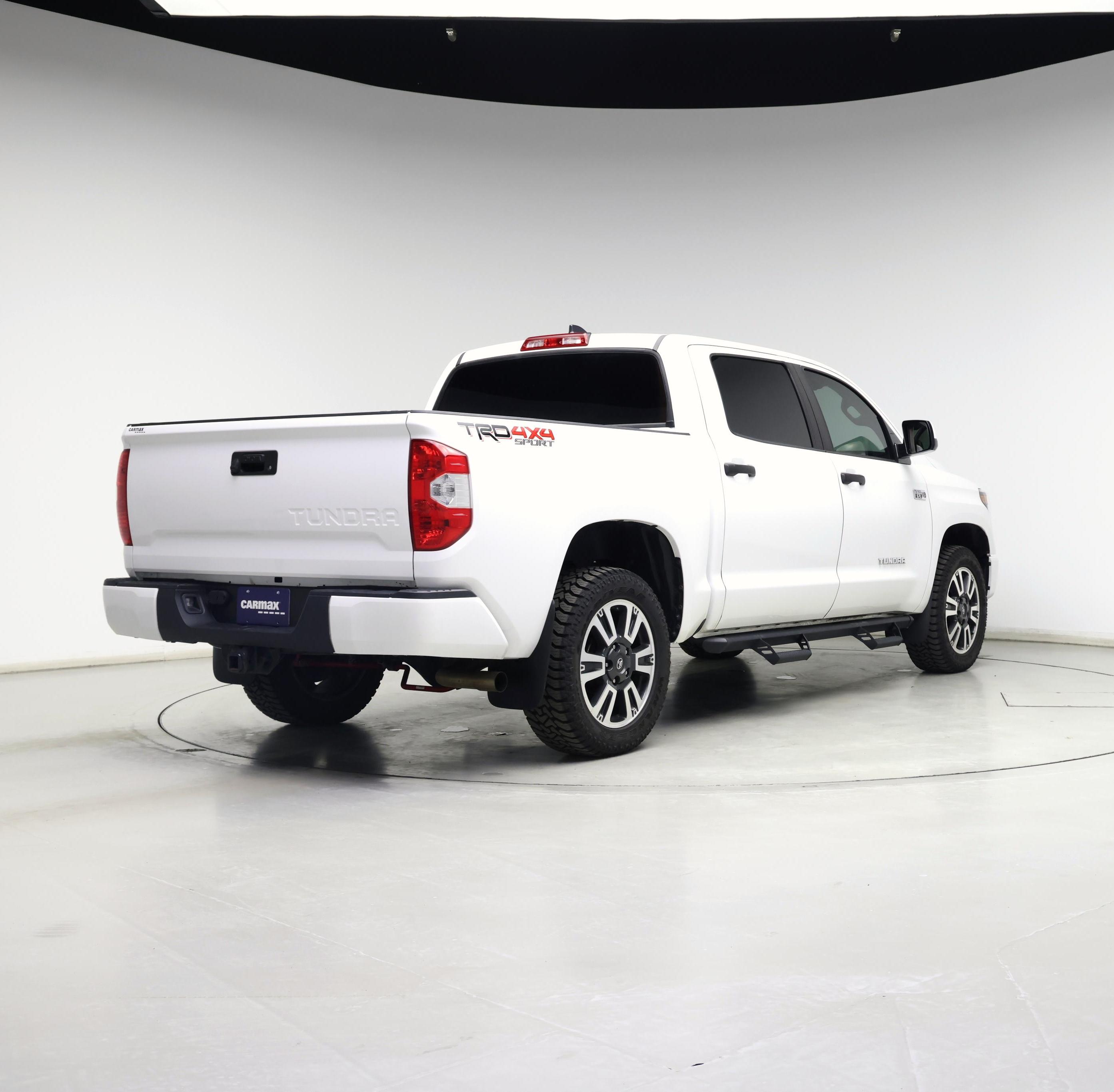 Thumbnail: 2020 Toyota Tundra - 8