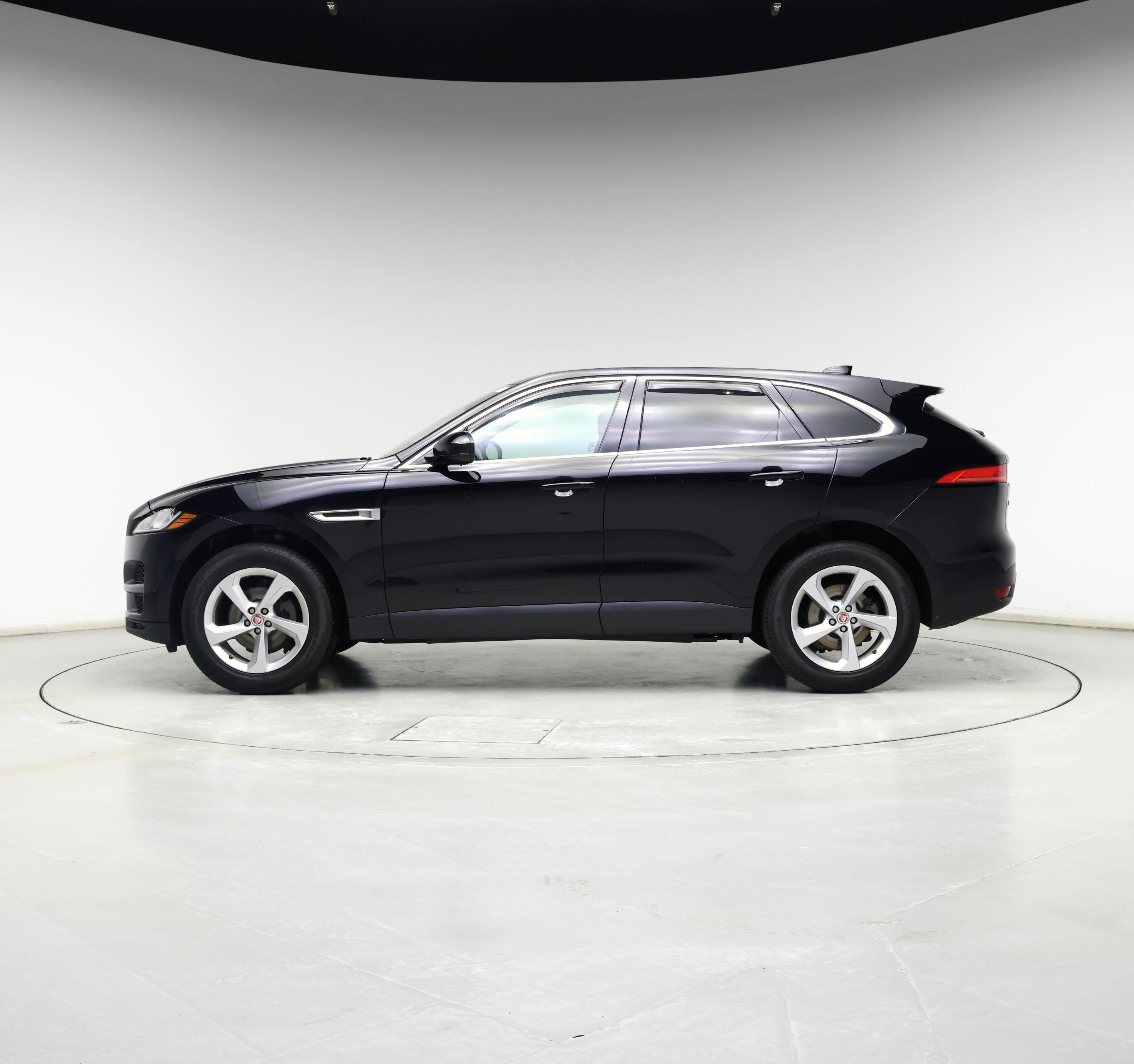 Thumbnail: 2019 Jaguar F-Pace - 3