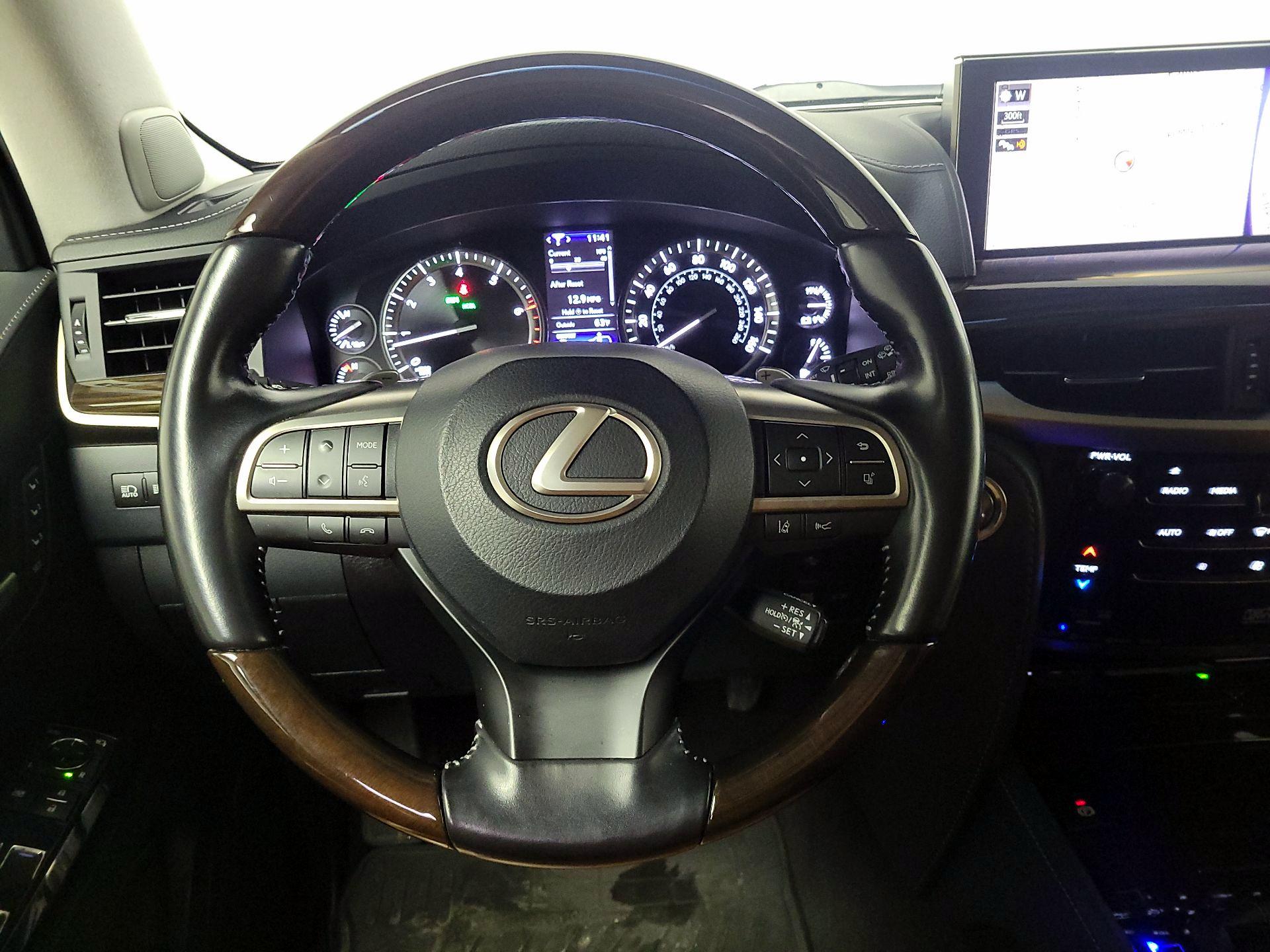 Thumbnail: 2021 Lexus LX - 10