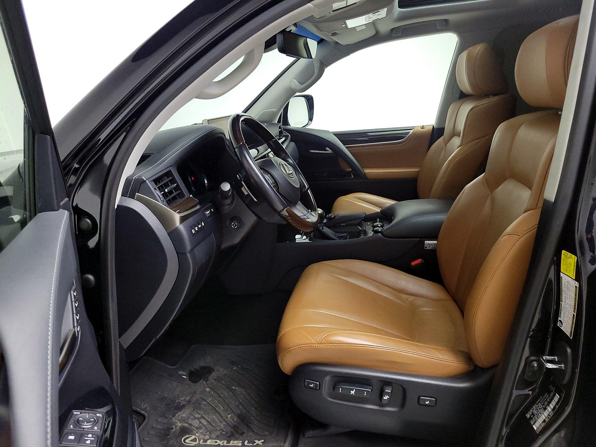 Thumbnail: 2021 Lexus LX - 11