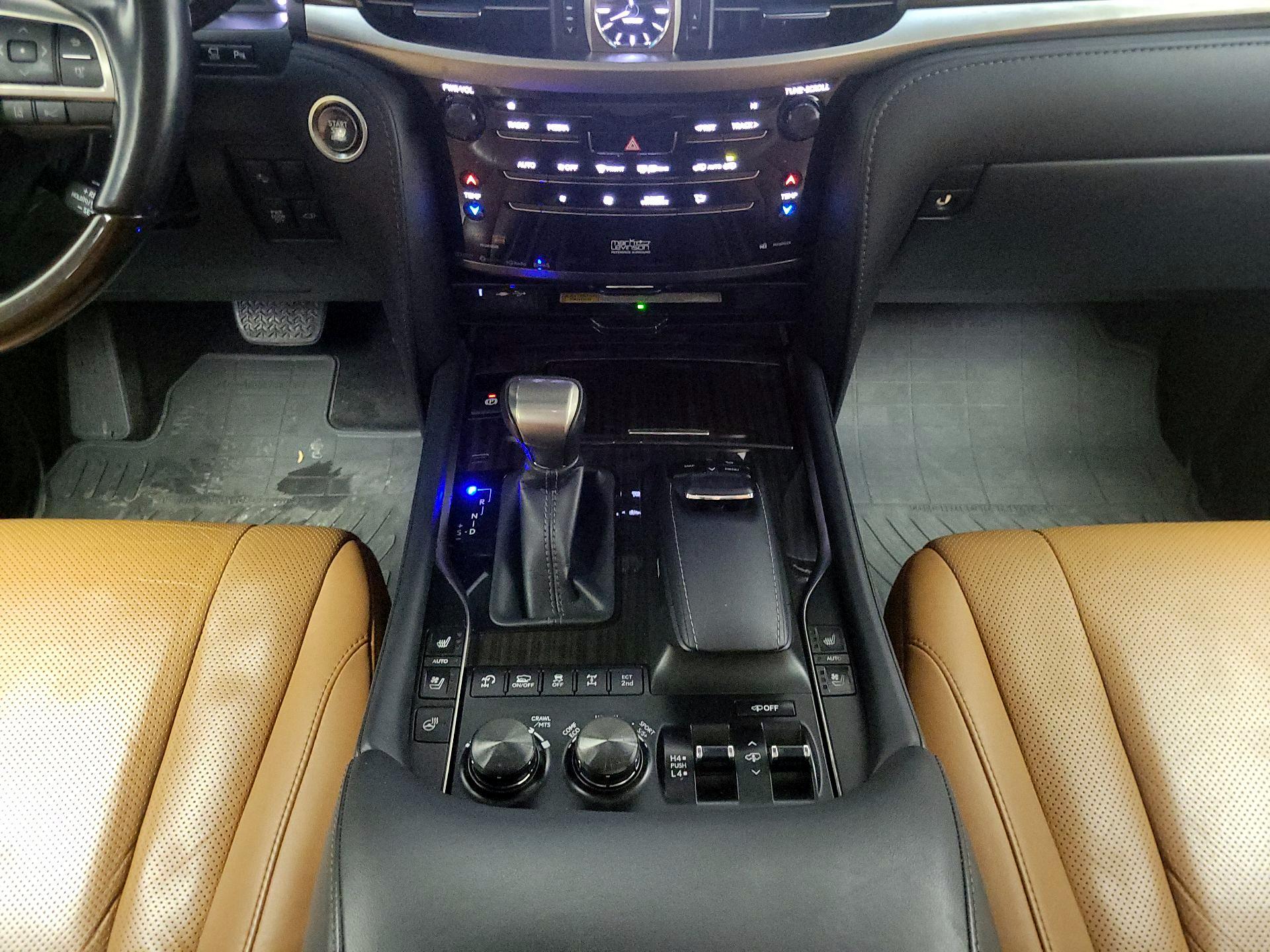 Thumbnail: 2021 Lexus LX - 18