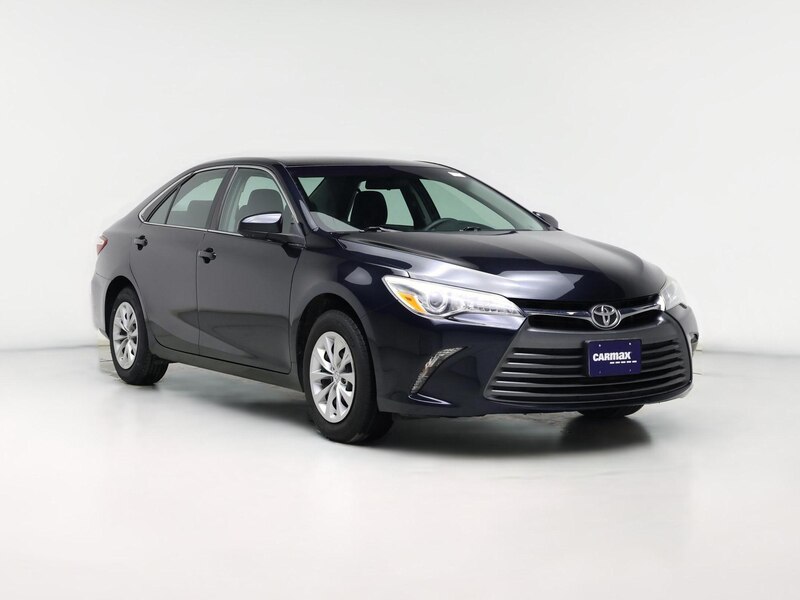 2016 Toyota Camry LE -
                  Schaumburg, IL