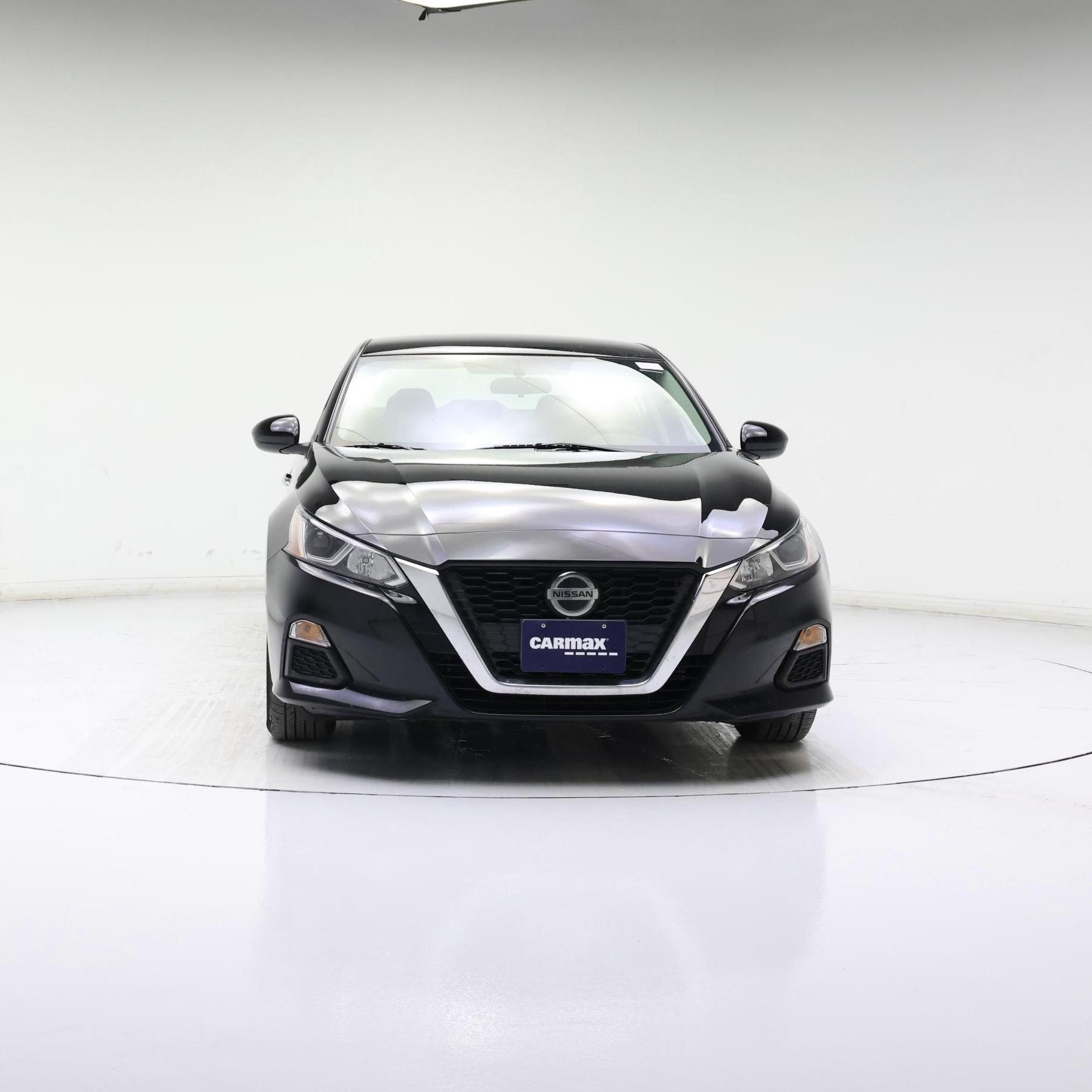 Thumbnail: 2020 Nissan Altima - 5