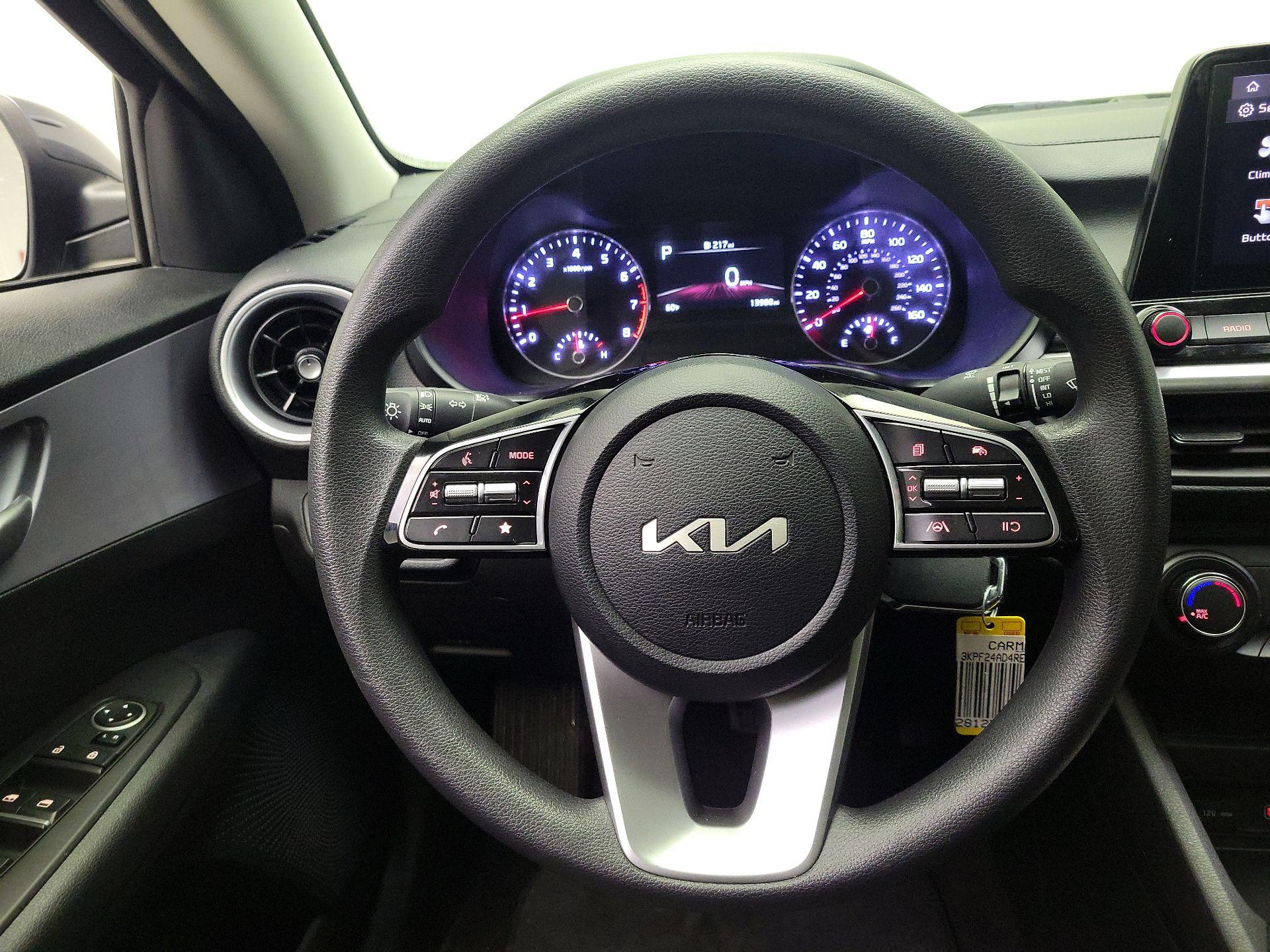 Thumbnail: 2024 Kia Forte - 10