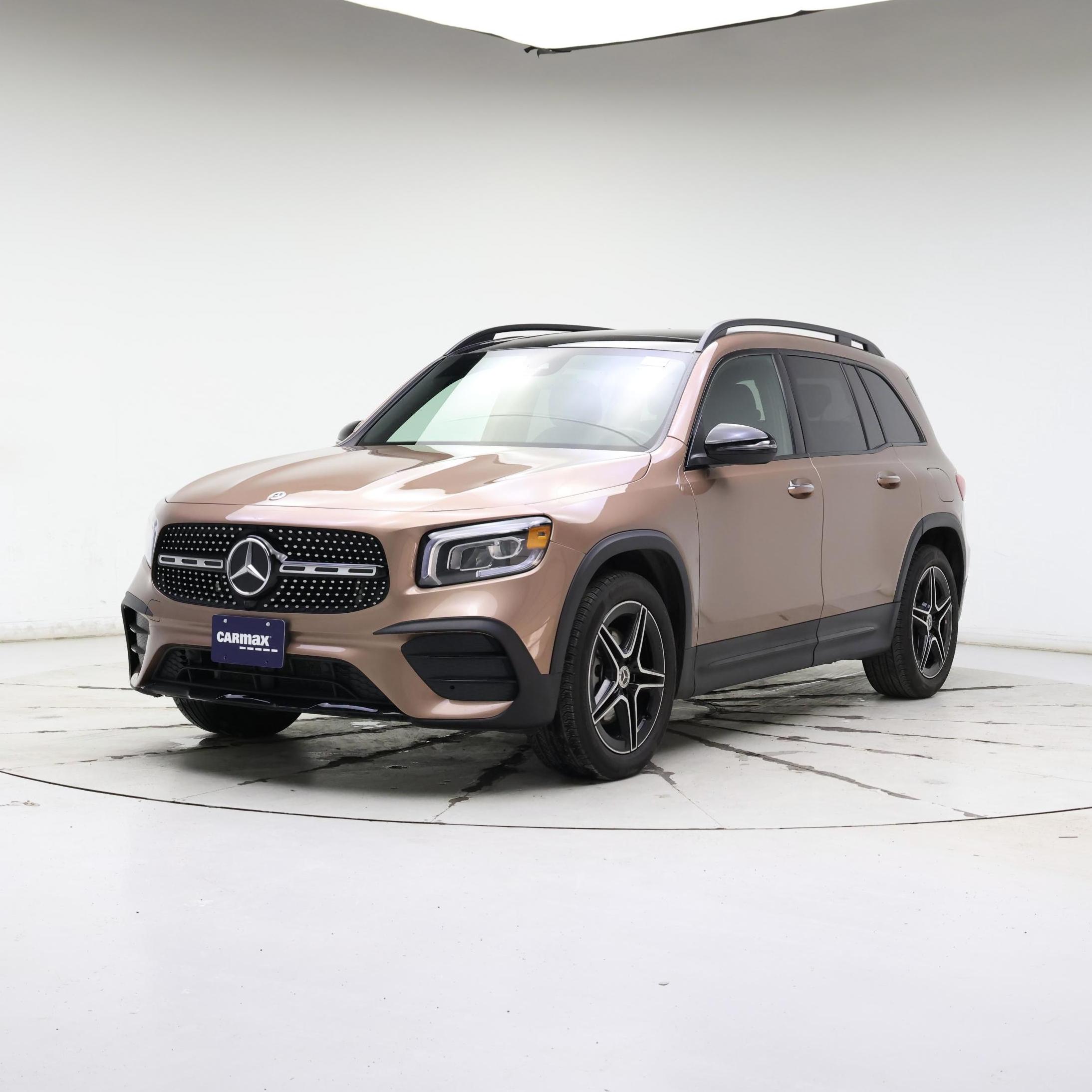 Thumbnail: 2023 Mercedes-Benz GLB - 4
