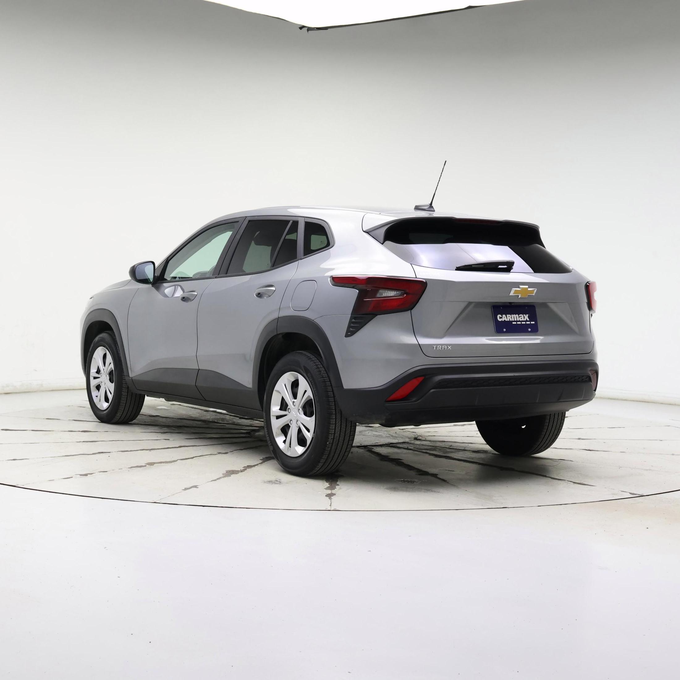 Thumbnail: 2024 Chevrolet Trax - 2