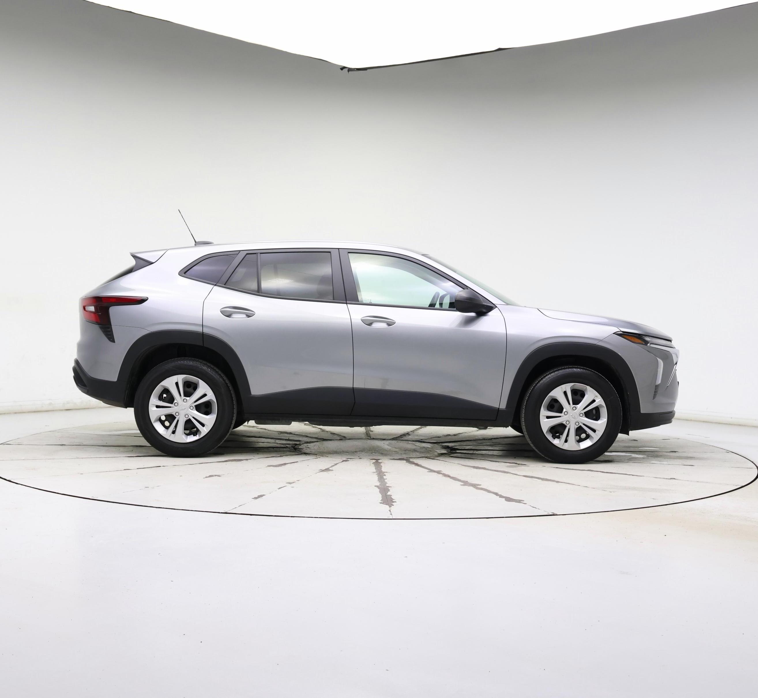 Thumbnail: 2024 Chevrolet Trax - 7