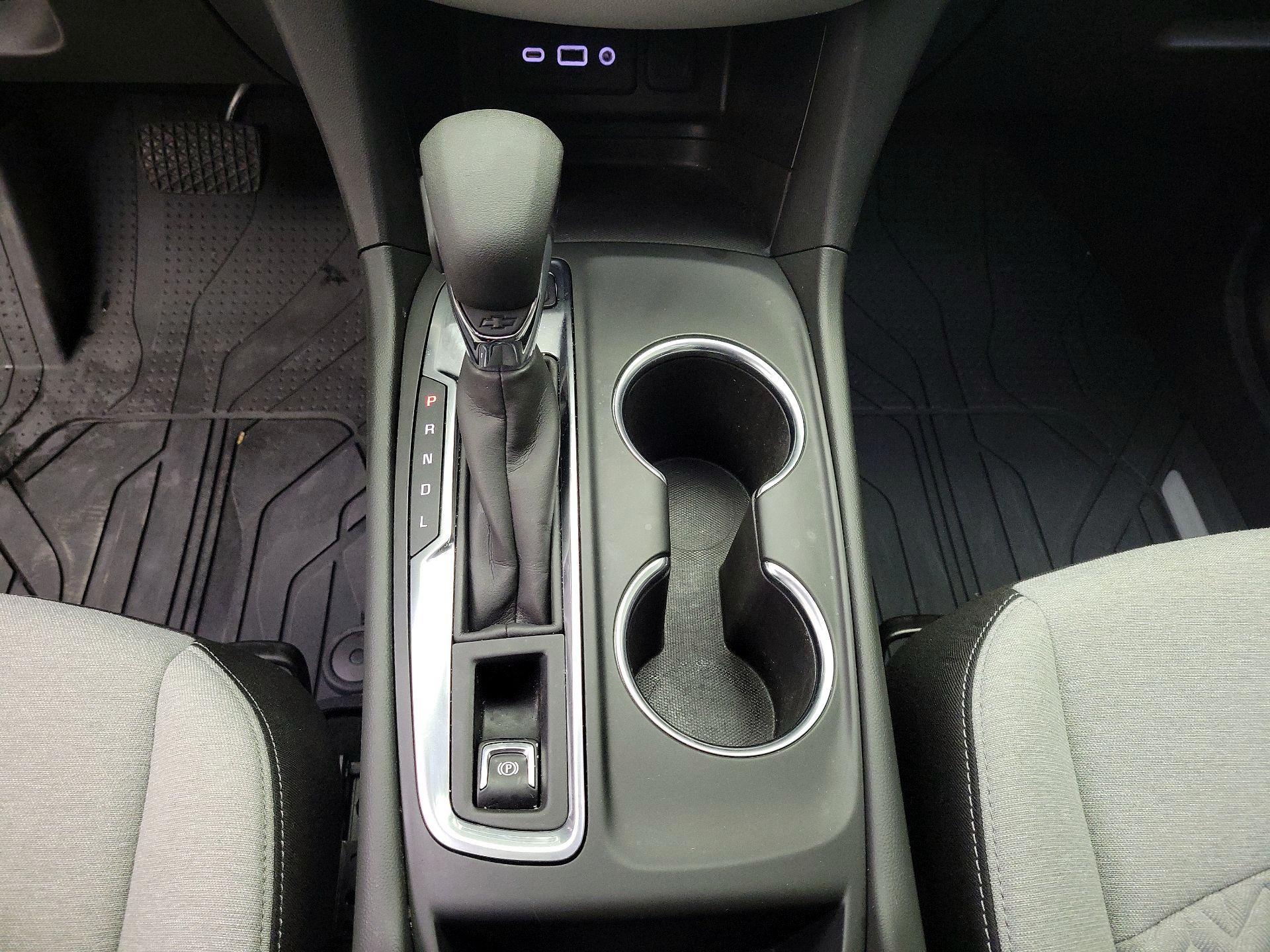 Thumbnail: 2022 Chevrolet Equinox - 17