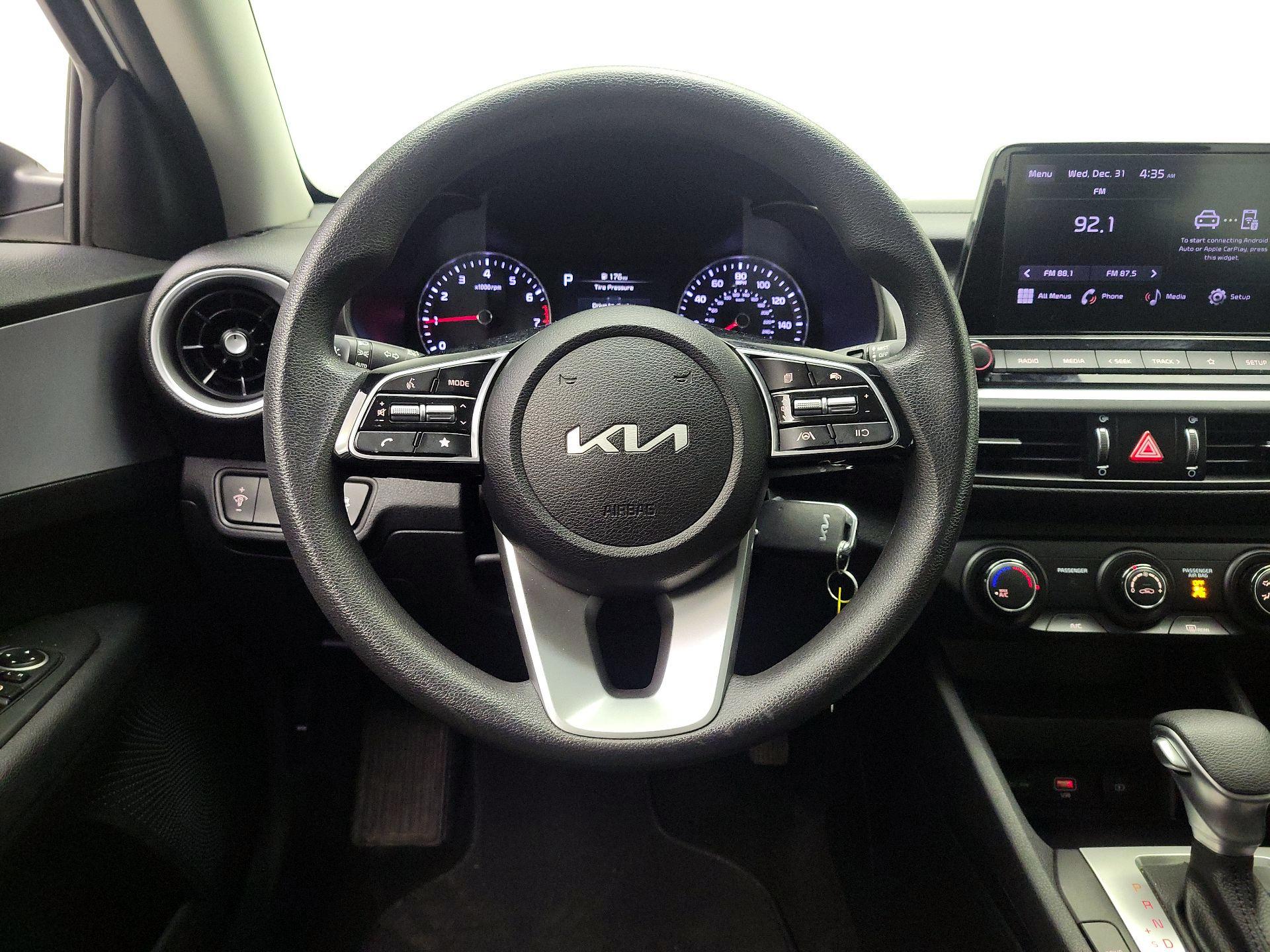 Thumbnail: 2024 Kia Forte - 10