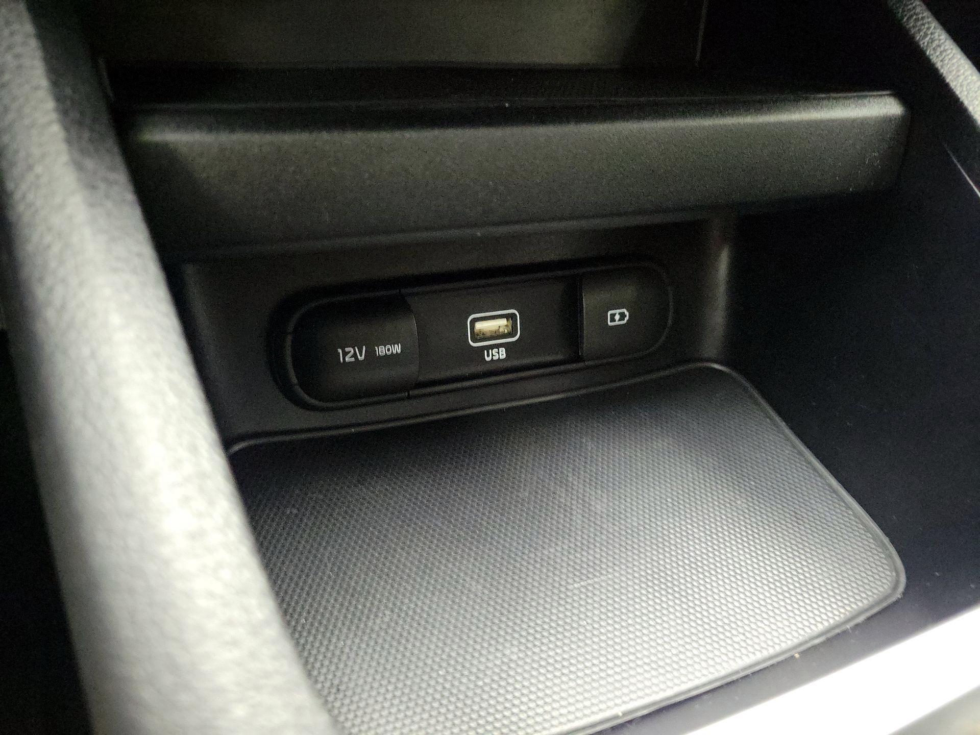 Thumbnail: 2024 Kia Forte - 18