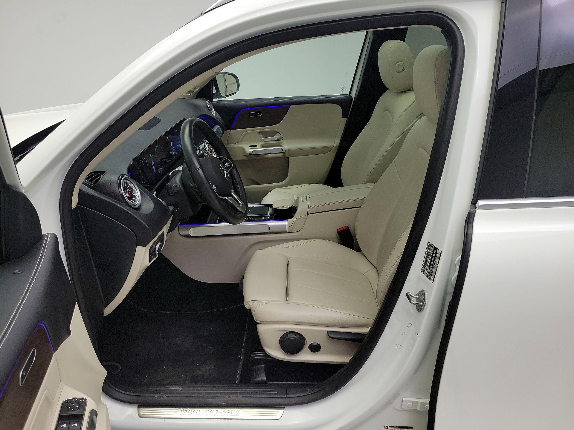 Thumbnail: 2022 Mercedes-Benz GLB - 11