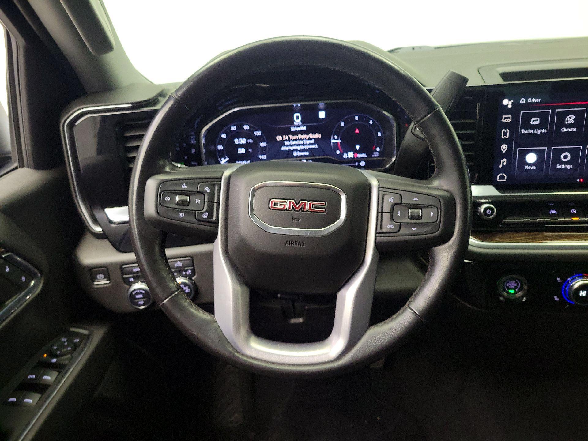 Thumbnail: 2022 GMC Sierra 1500 - 10