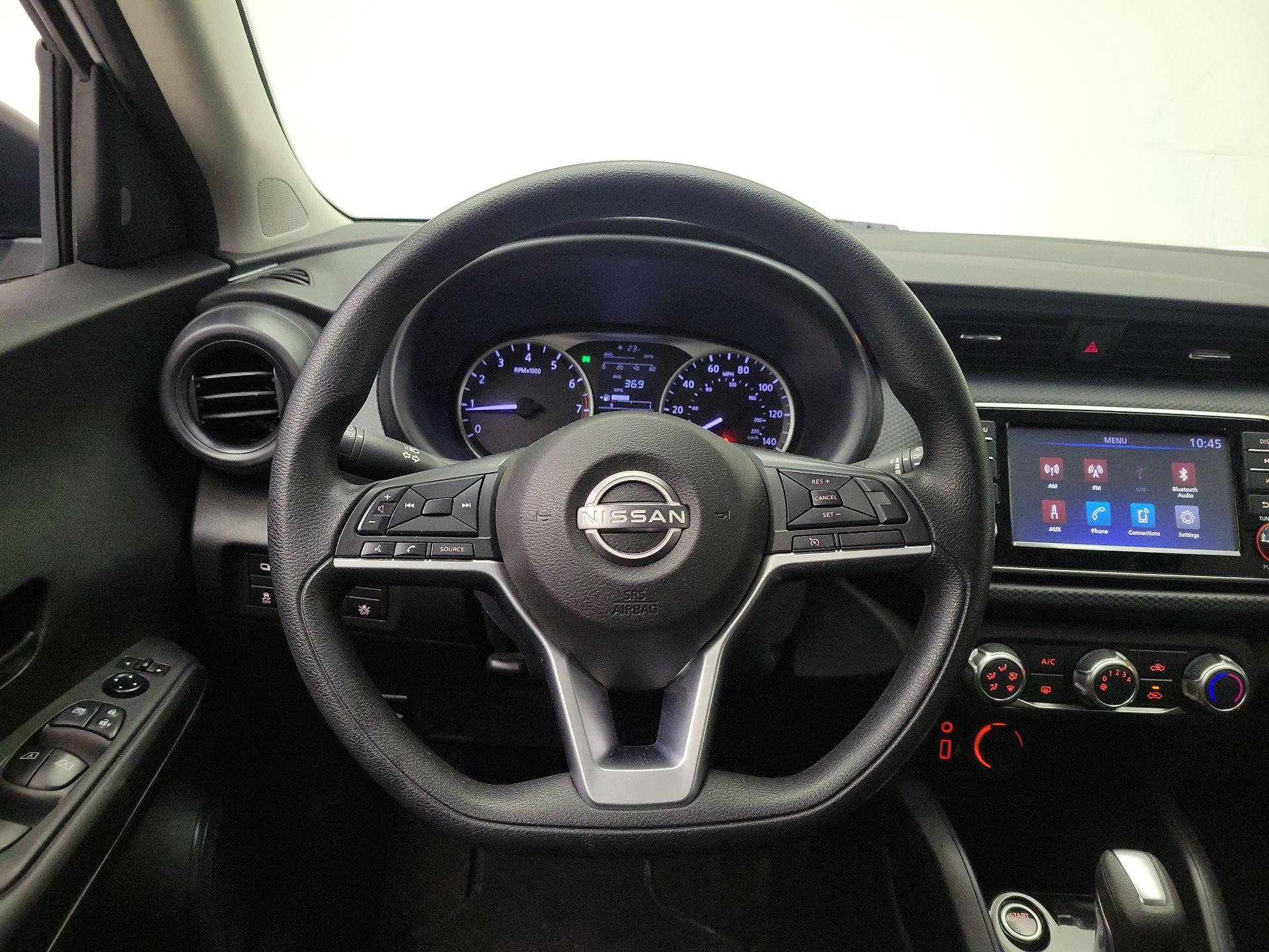 Thumbnail: 2022 Nissan Kicks - 10